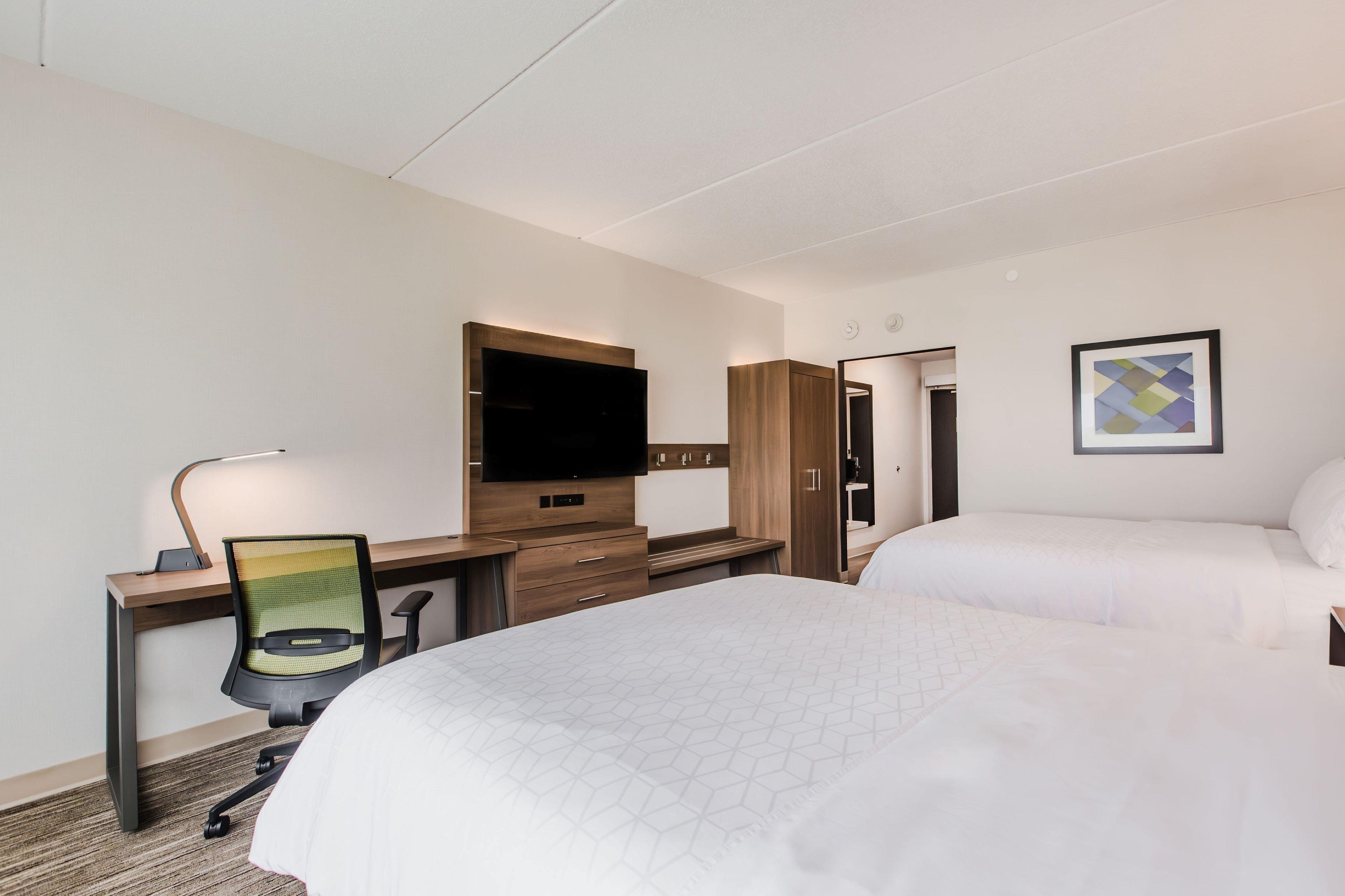 Suite Two Queen Beds