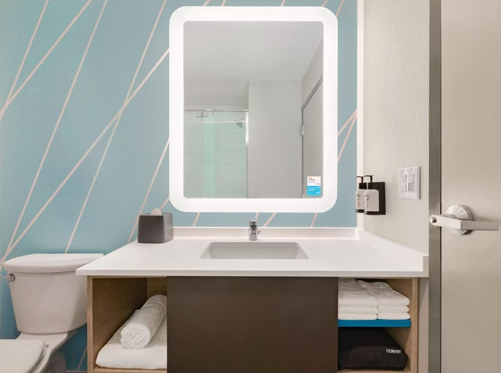 Room Accessible King Size Bed