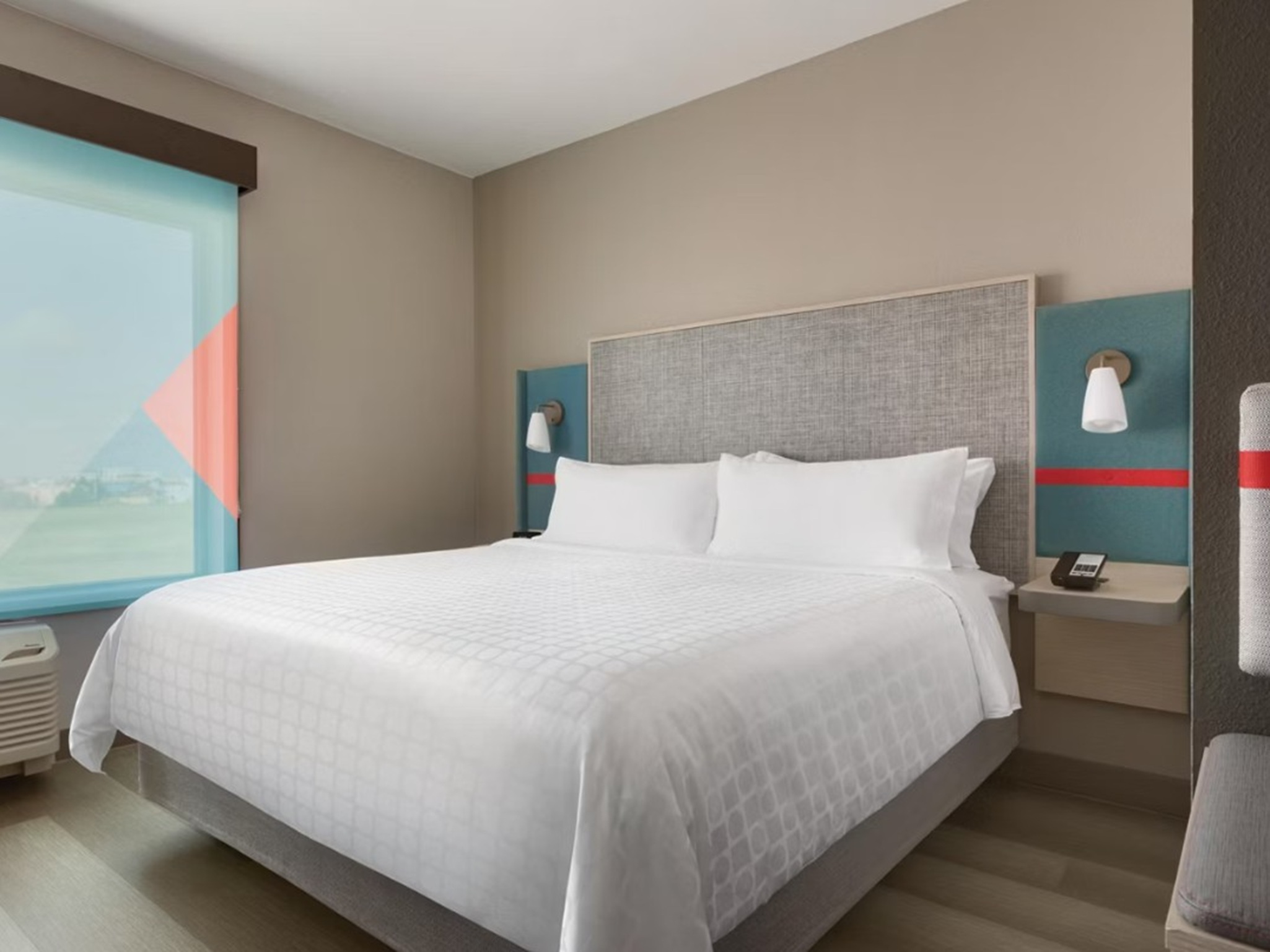 Room Accessible King Size Bed