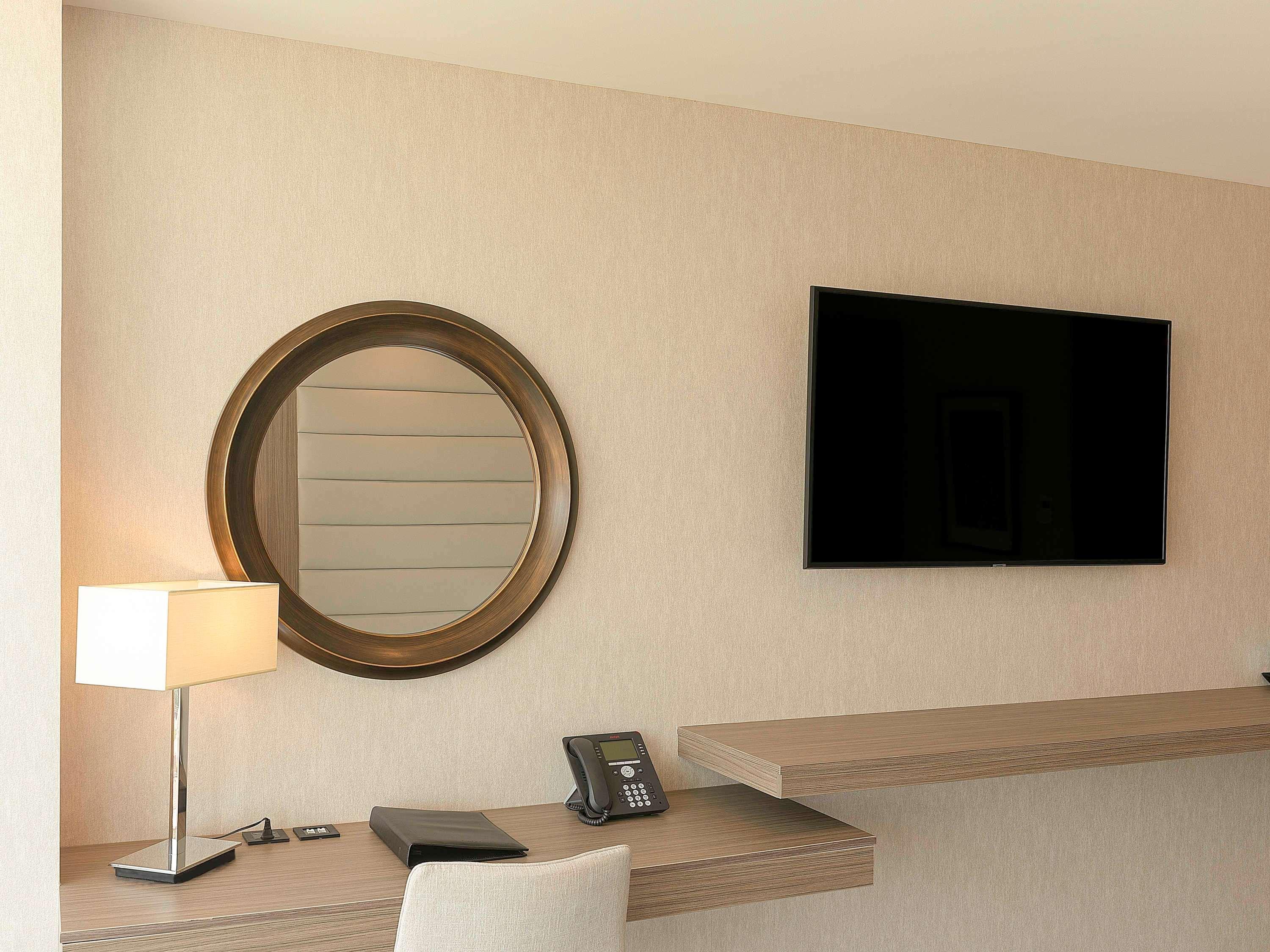 Double Premier King Bed