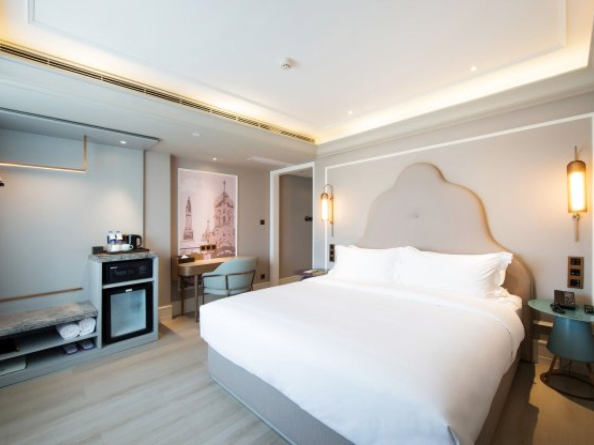 Double King Size Bed