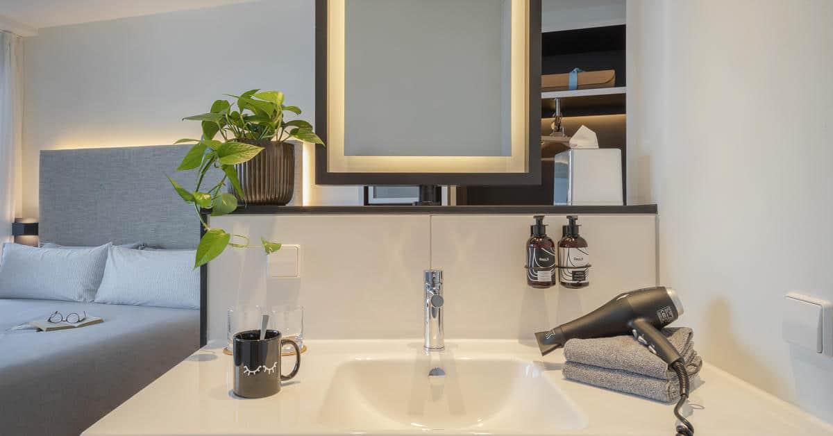 Double King Size Bed