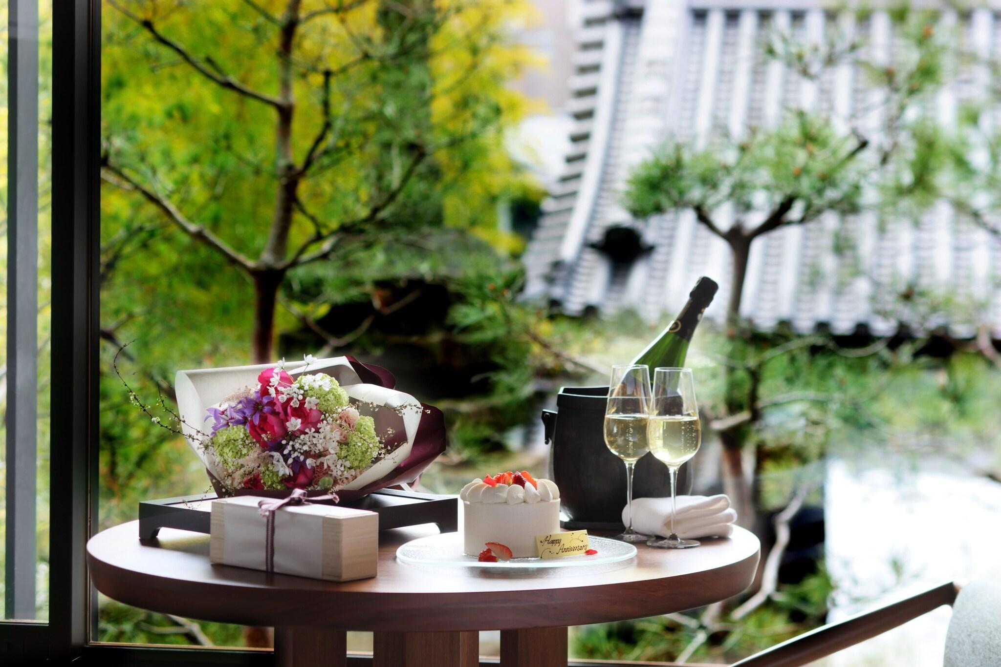 Double Premier City View