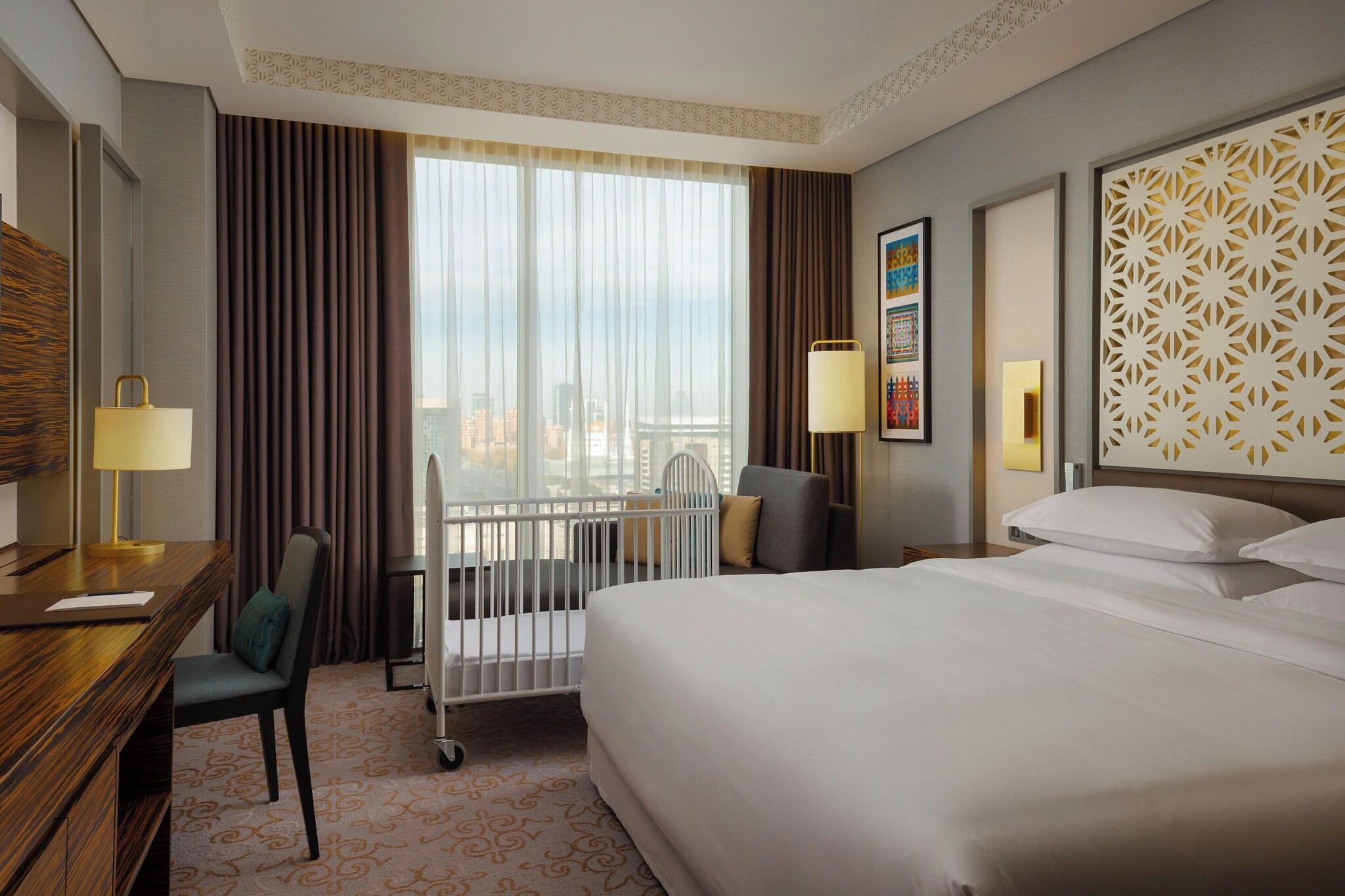 Double Deluxe King Bed