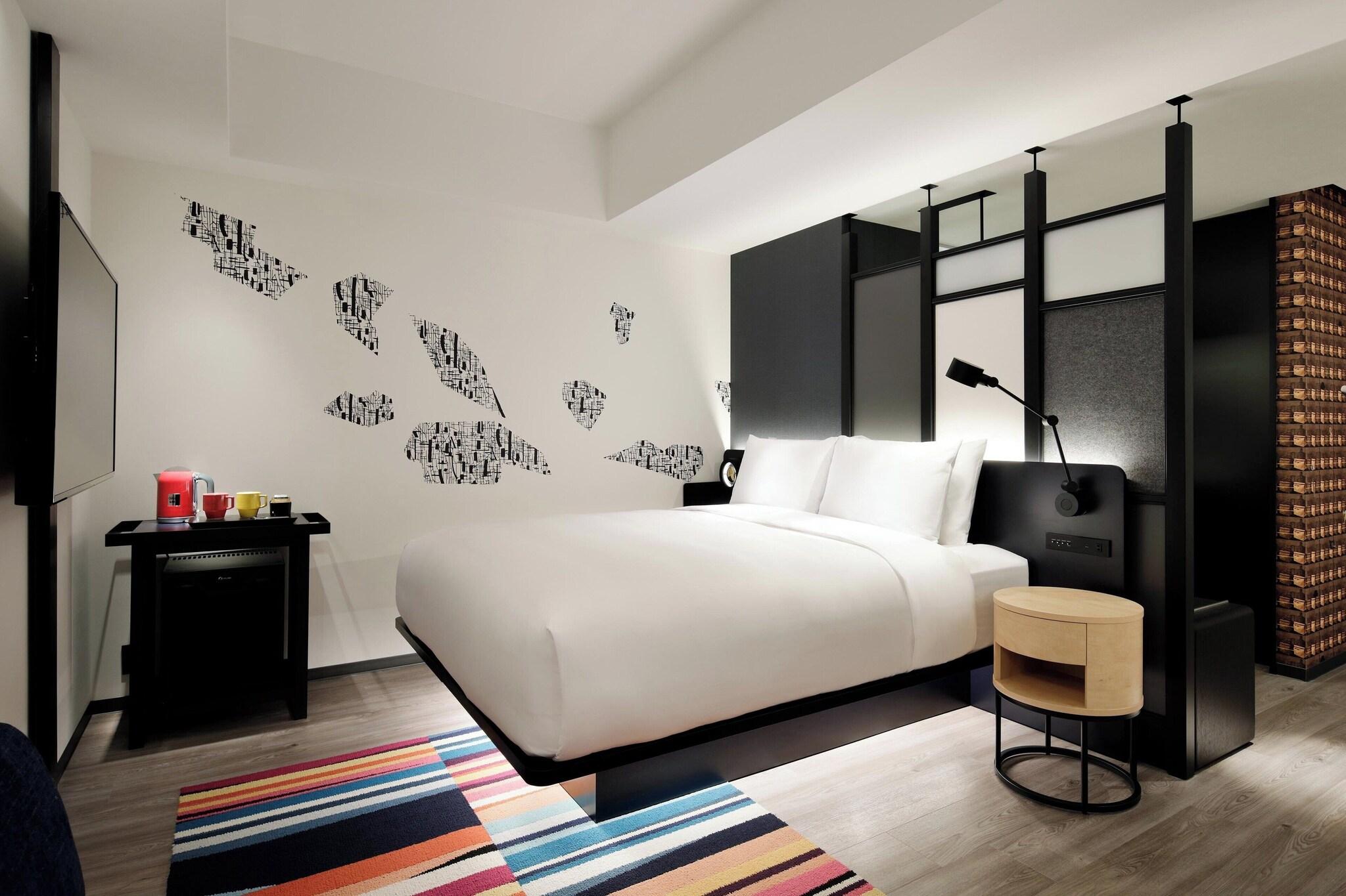 Double King Bed Non Smoking