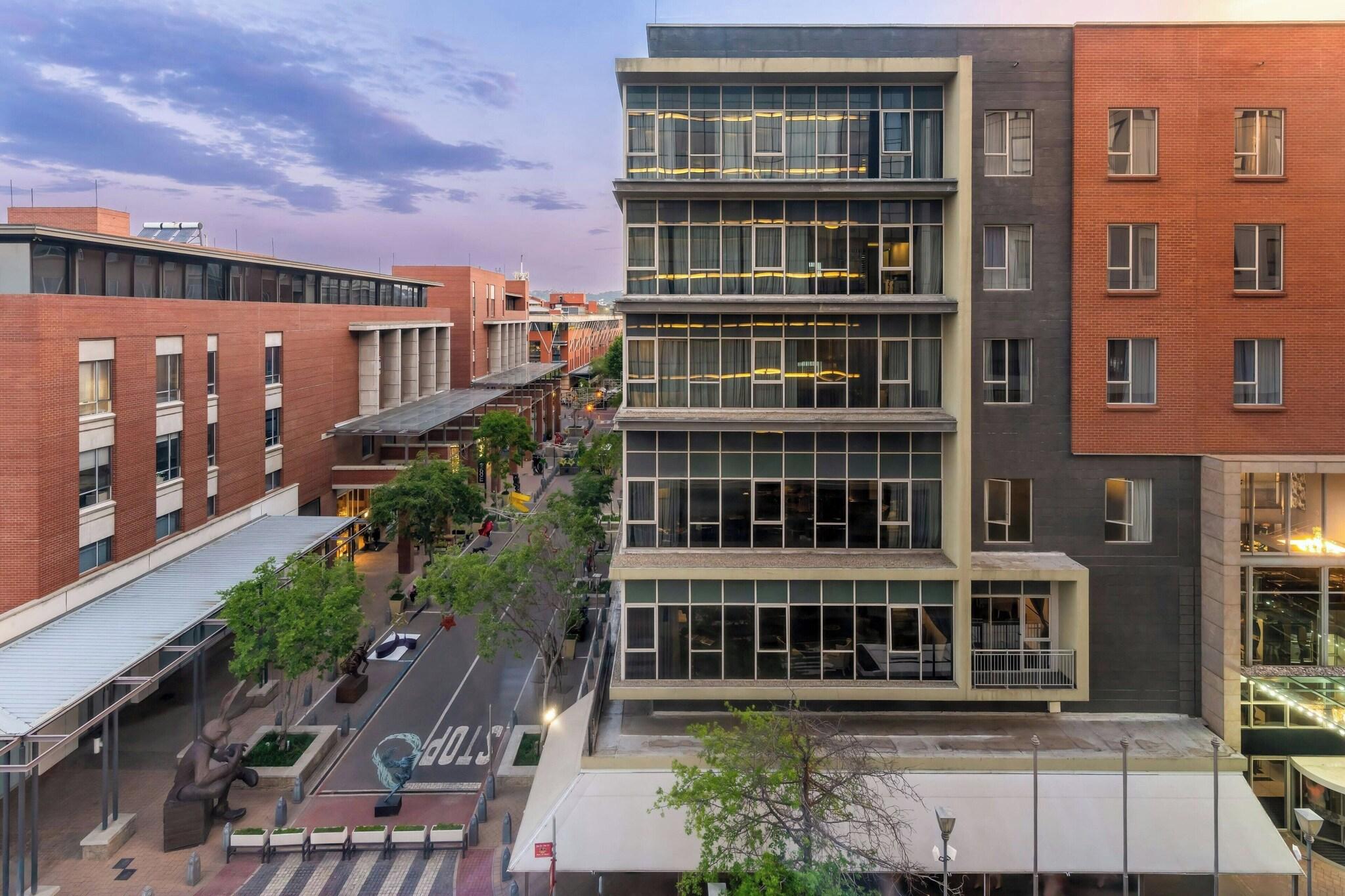 Apartment King Bed Two Bedrooms