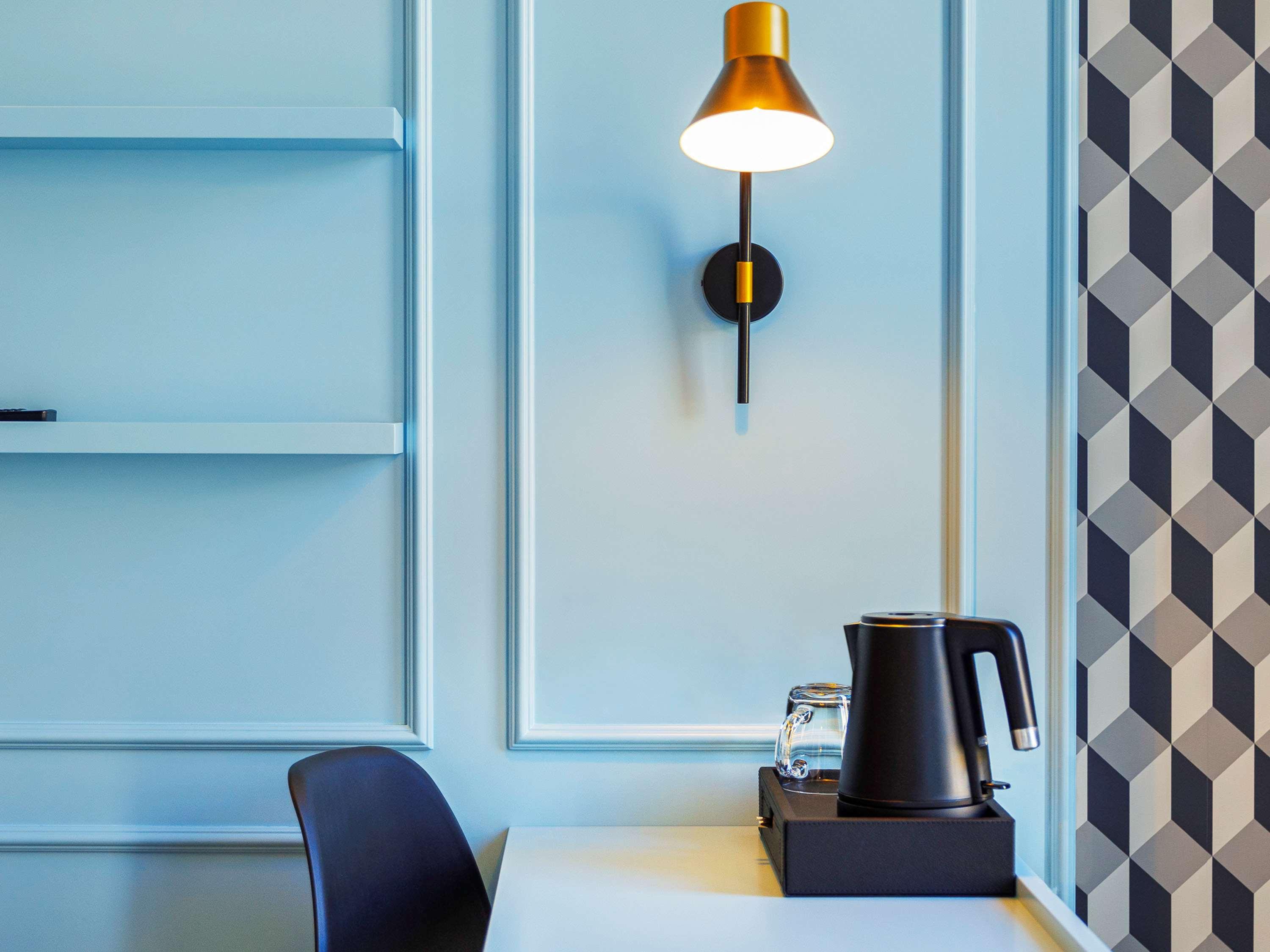 Double Classic City View