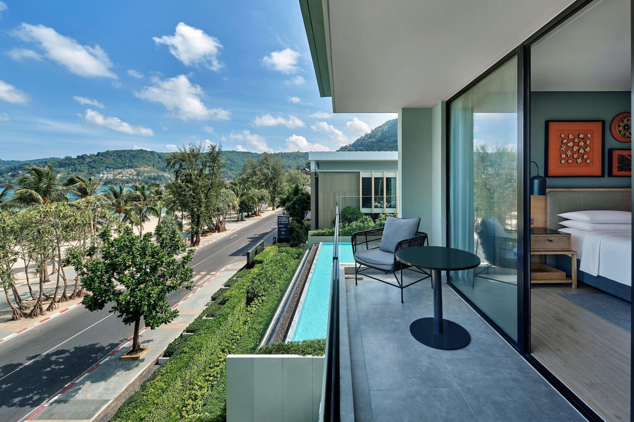 Suite Ocean View King Bed