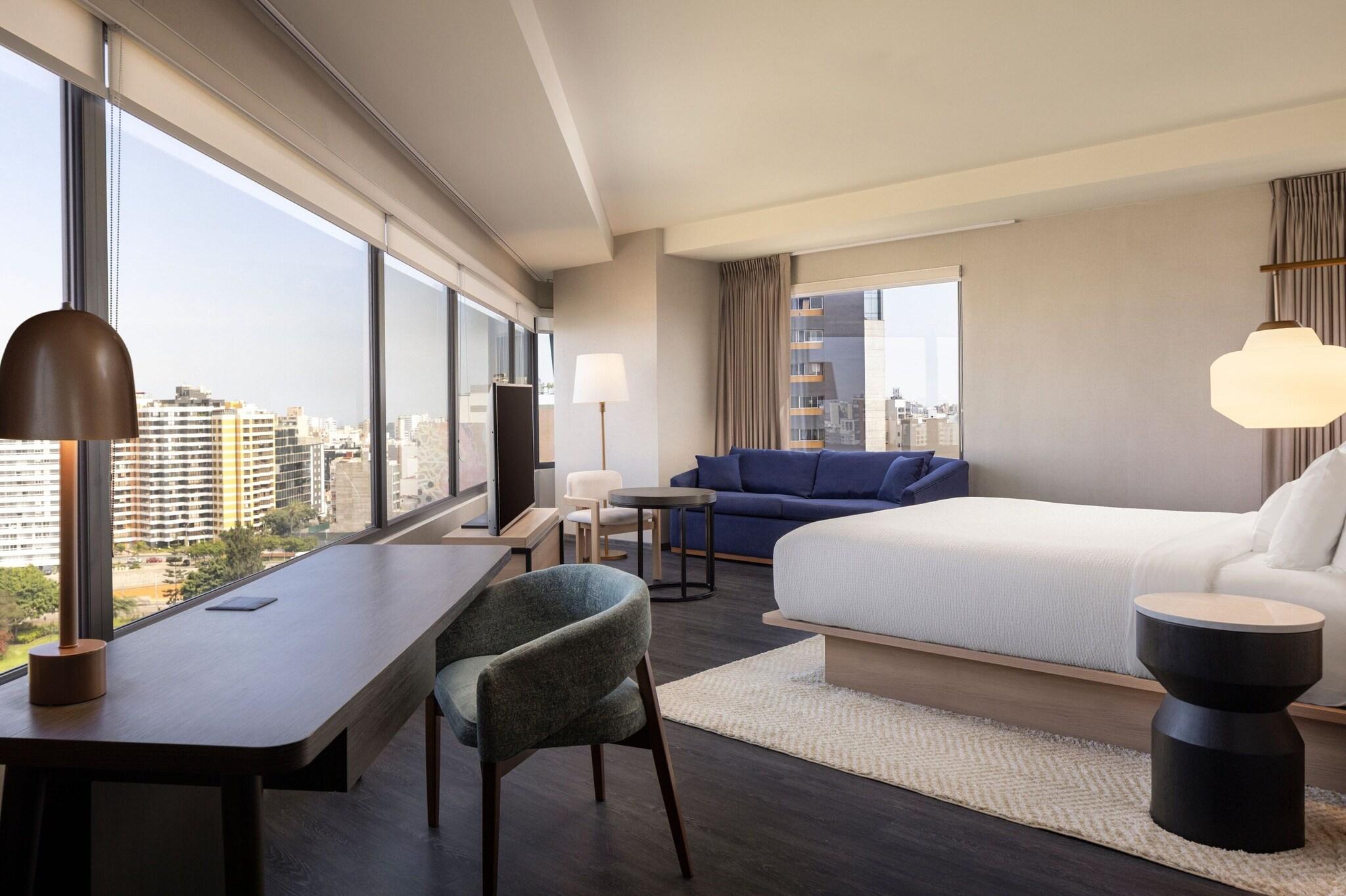 Double City View King Bed