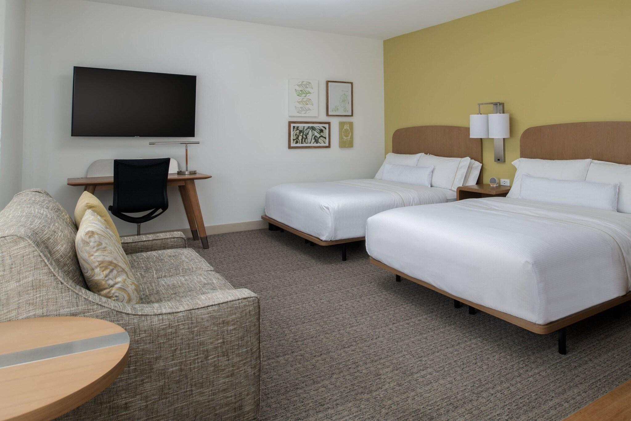 Quadruple Two Queen Beds