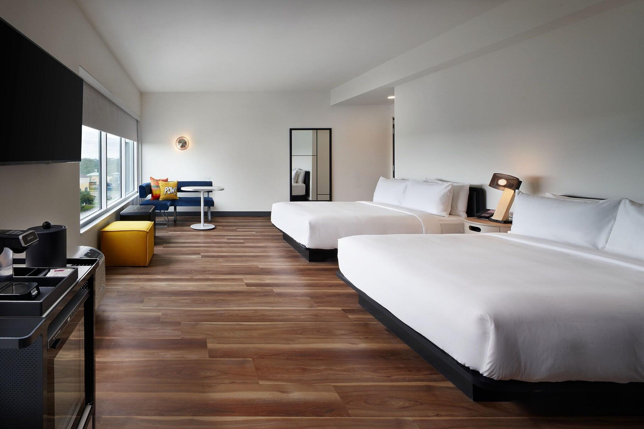 Quadruple Two Queen Beds