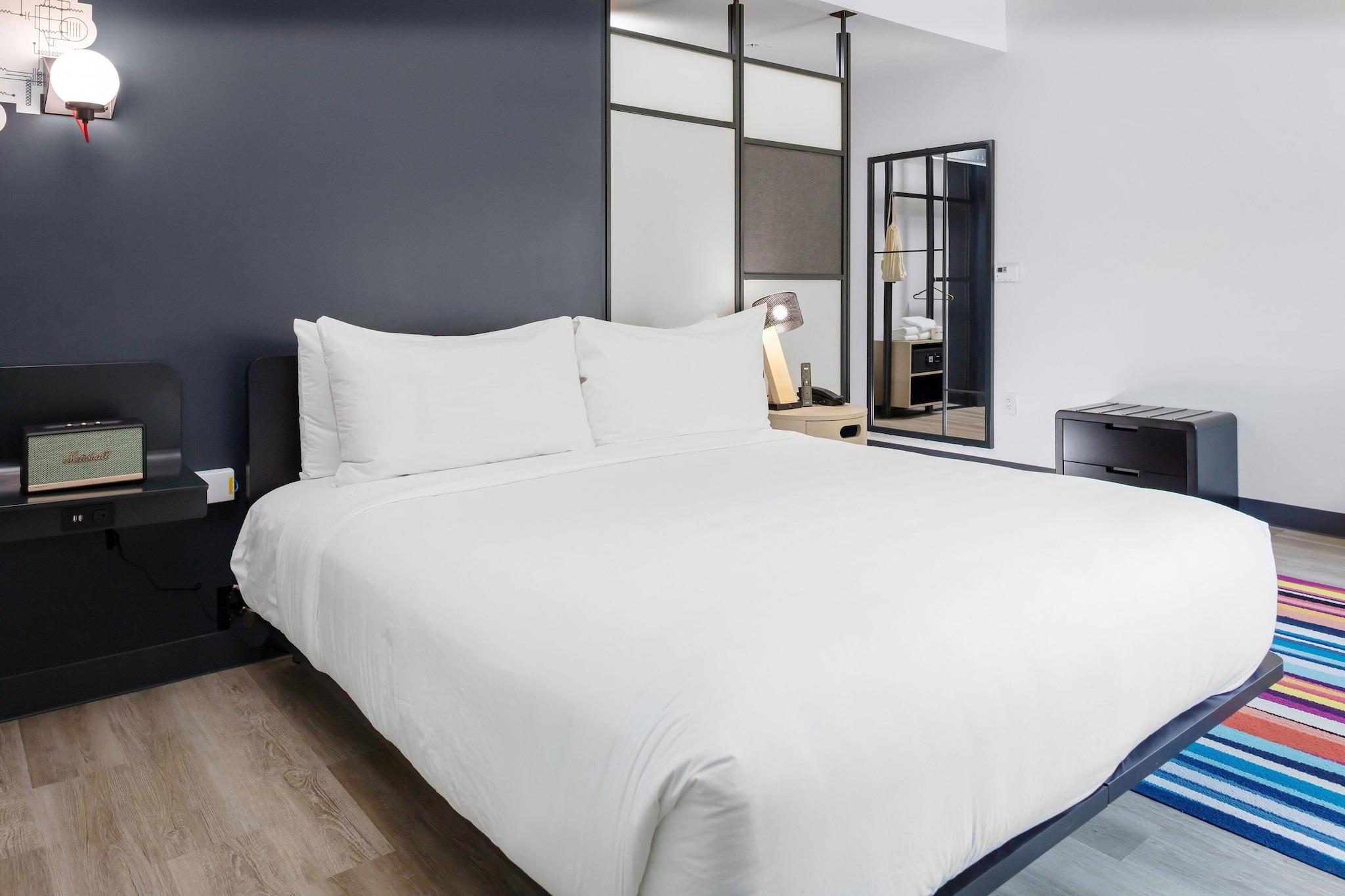 Double Accessible King Size Bed