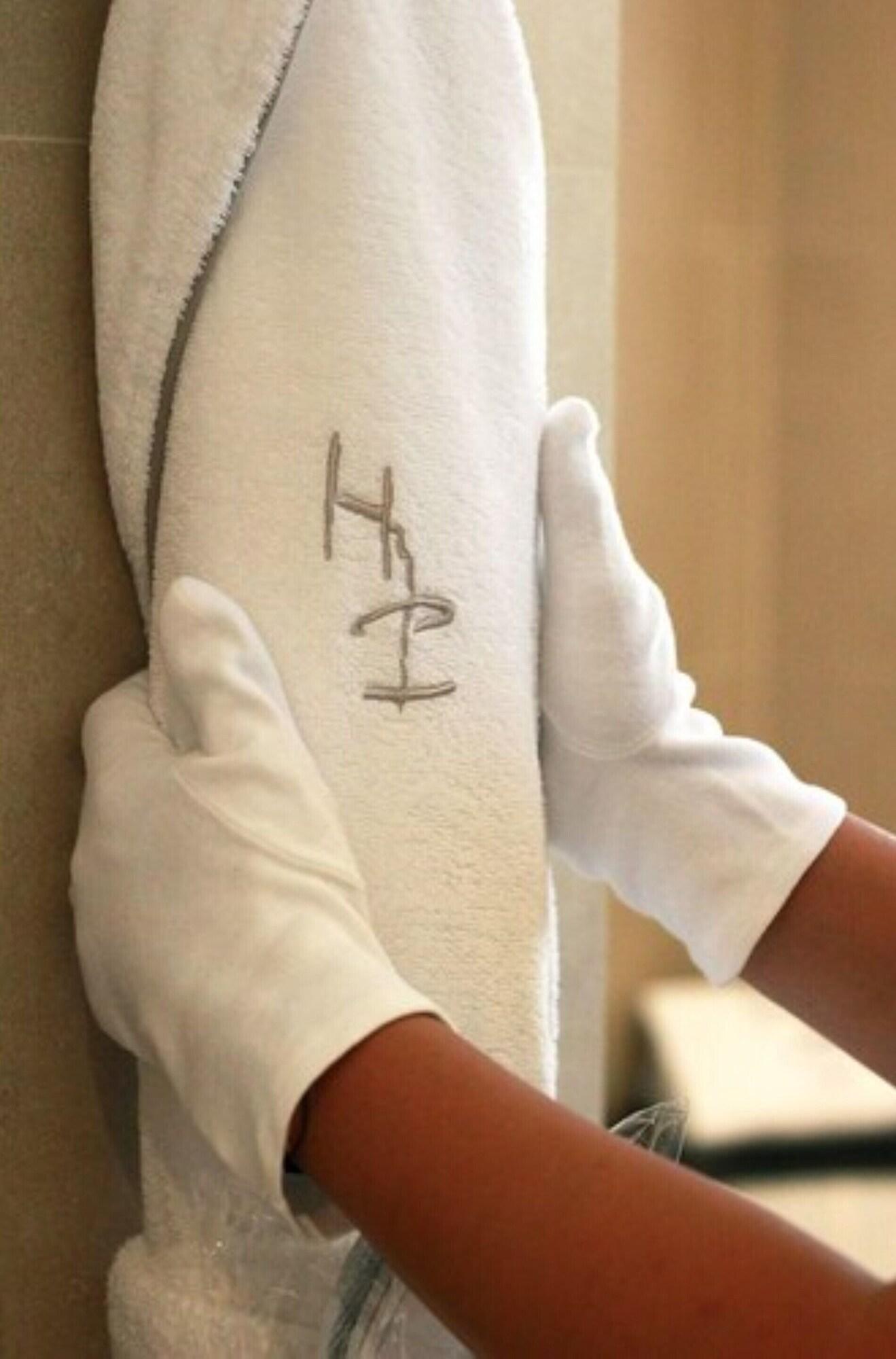 Suite Queen Size Bed