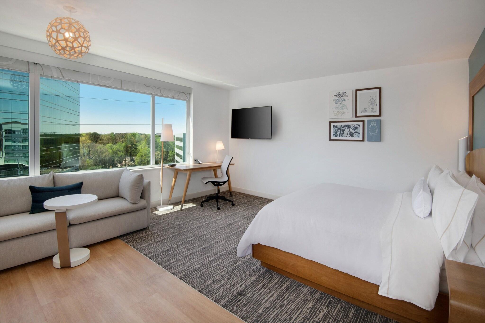 Studio King Size Bed