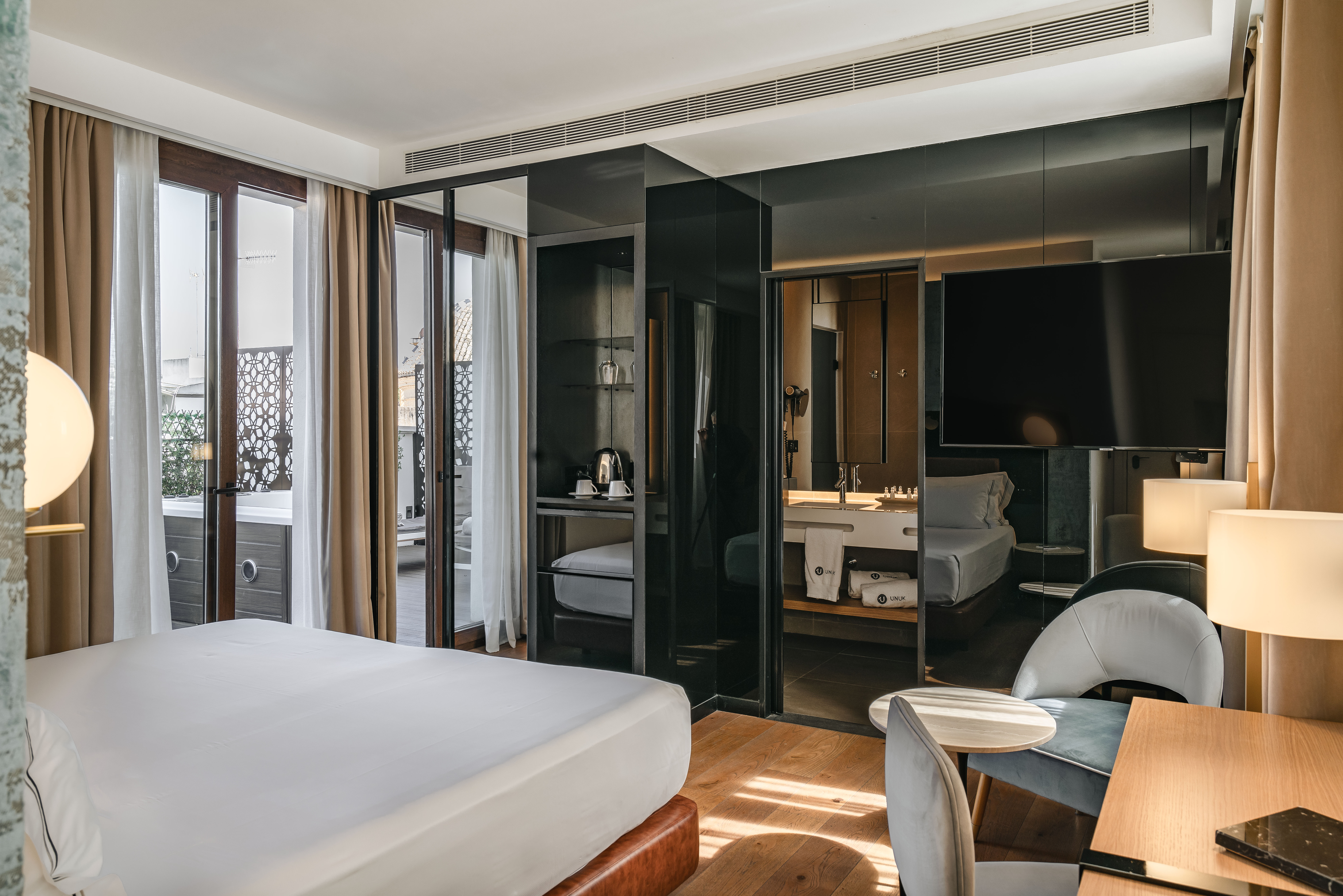 Double Single Superior