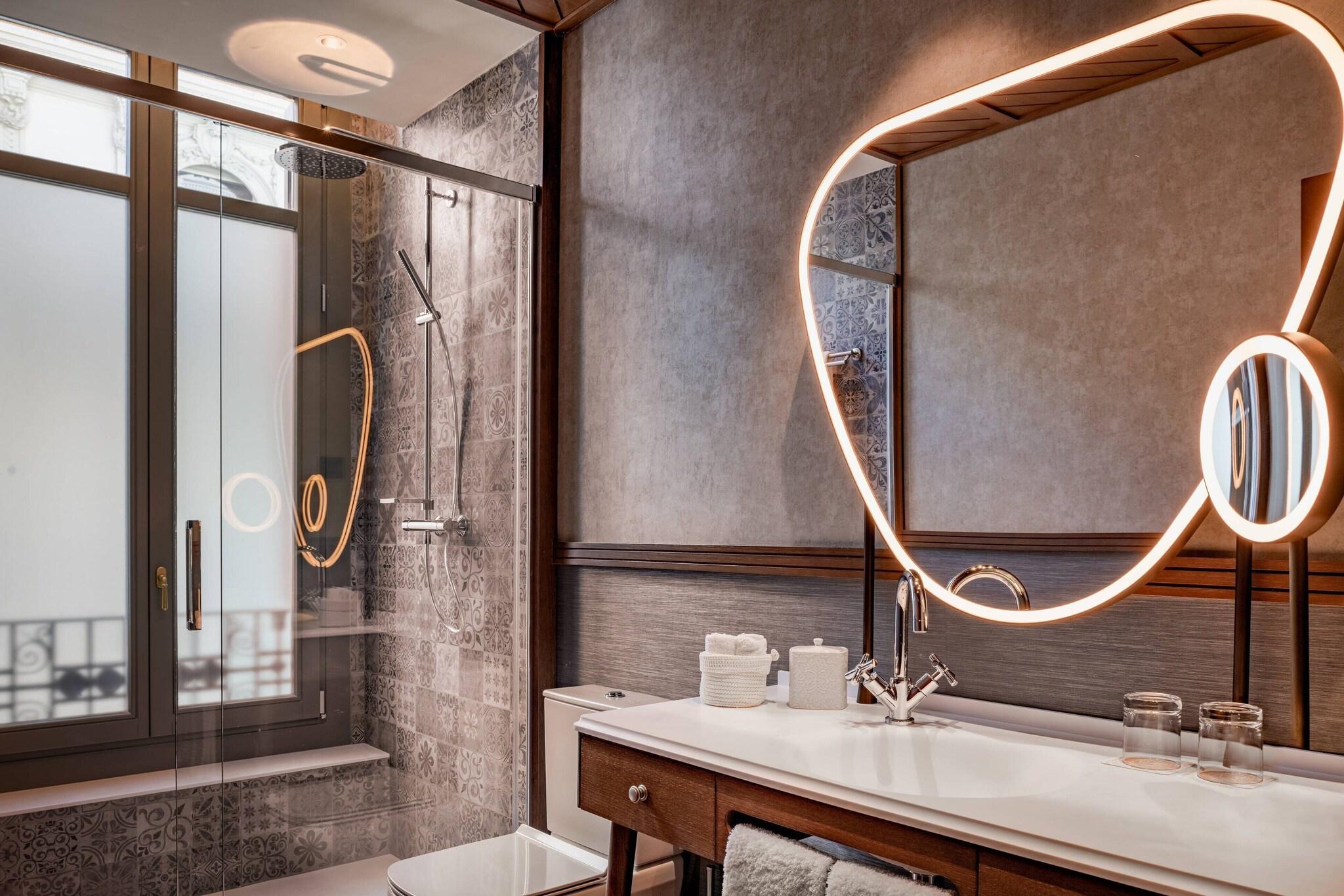 Double Premium City View