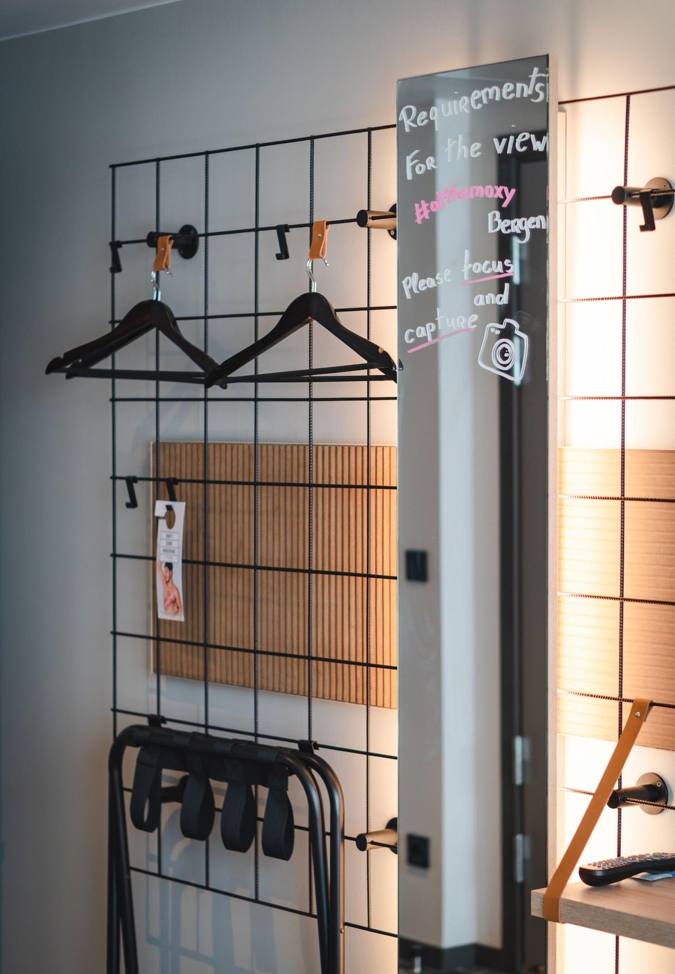 Double City View Queen Bed