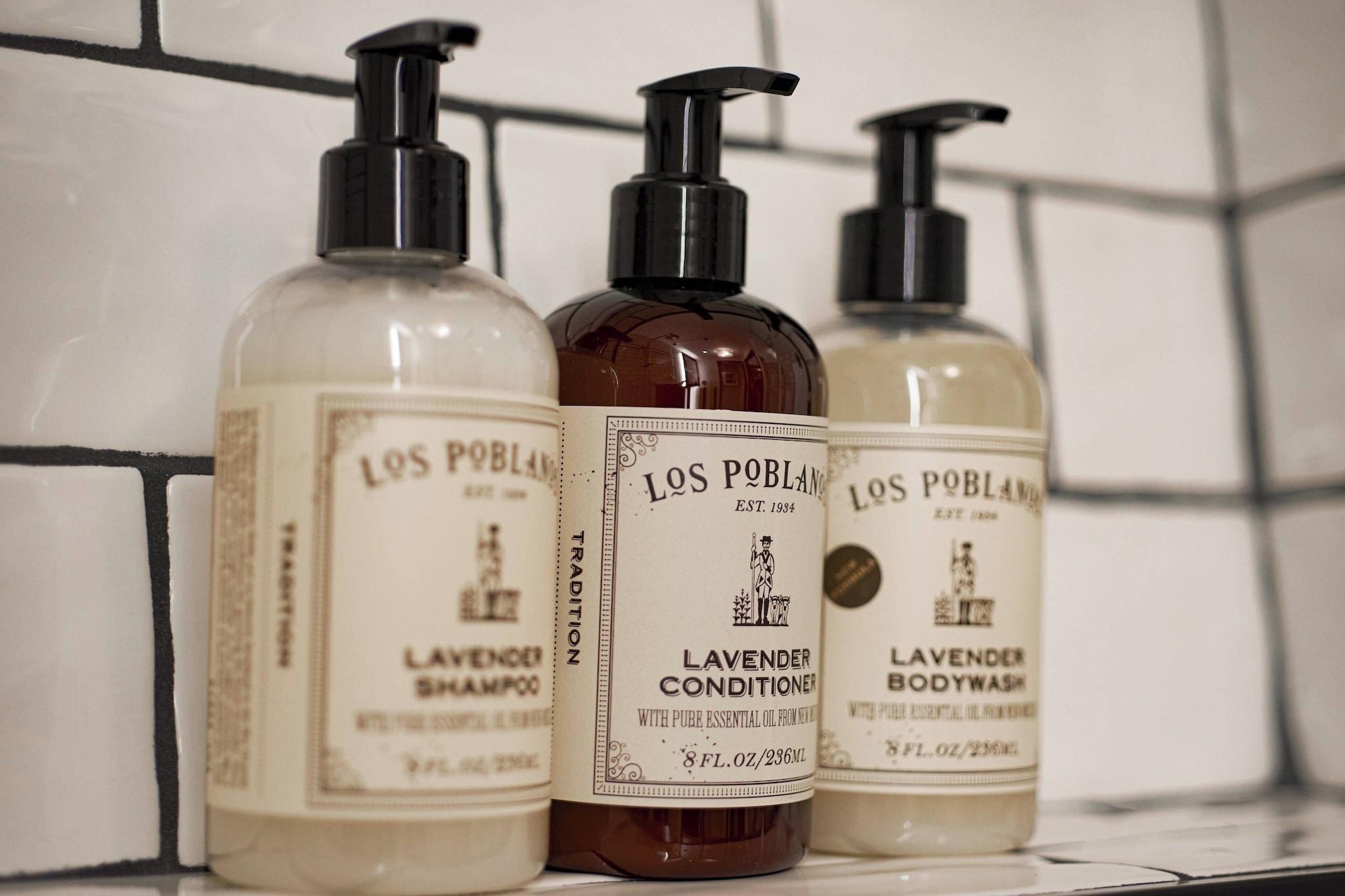 Double Deluxe Two Queen Beds