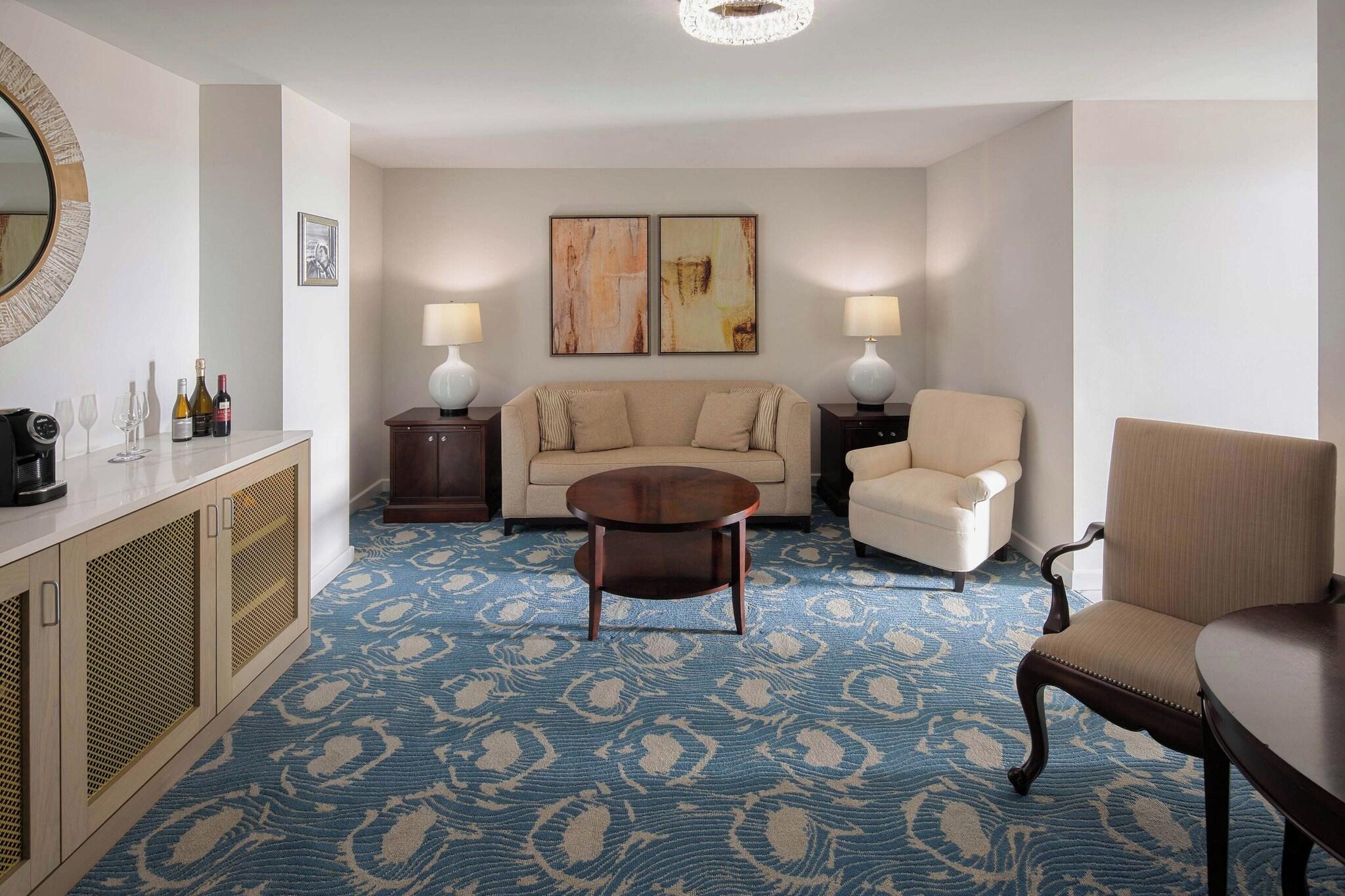 Suite Deluxe King Bed