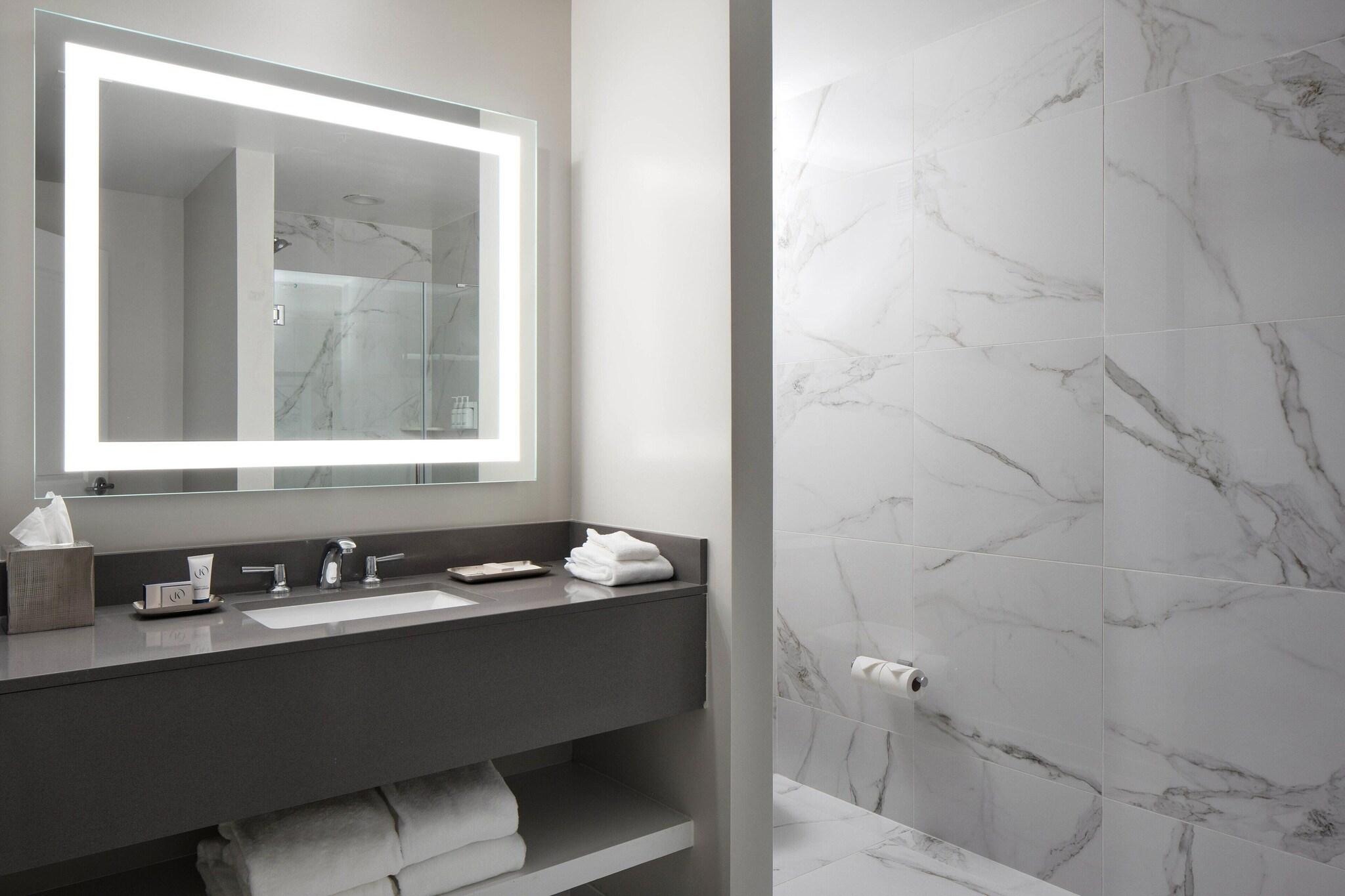 Quadruple Classic Two Queen Beds