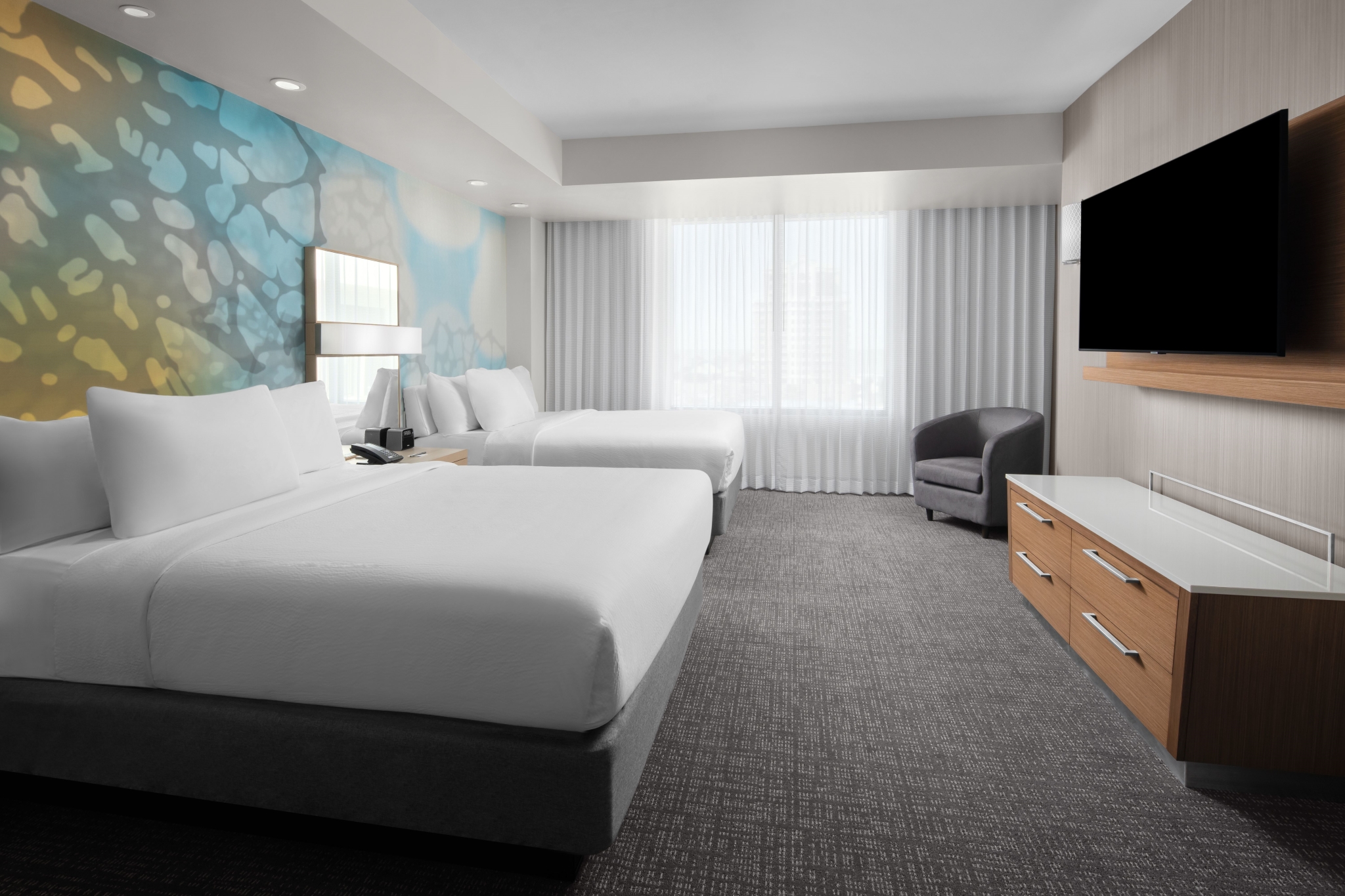 Studio Two Queen Beds