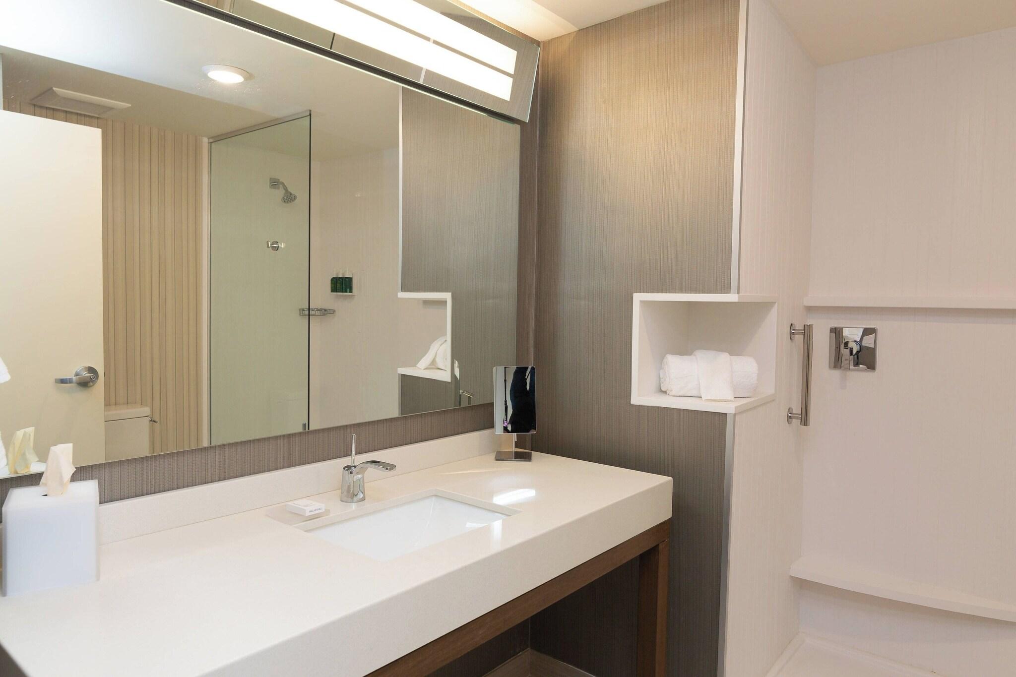 Suite Two Queen Beds