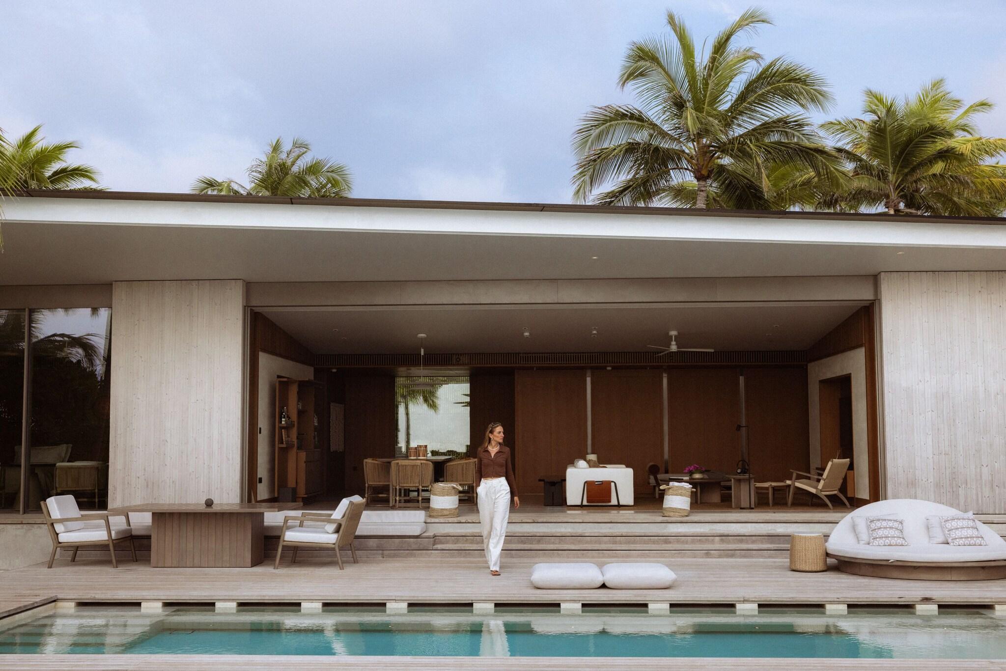 Villa Two Double Beds with Views