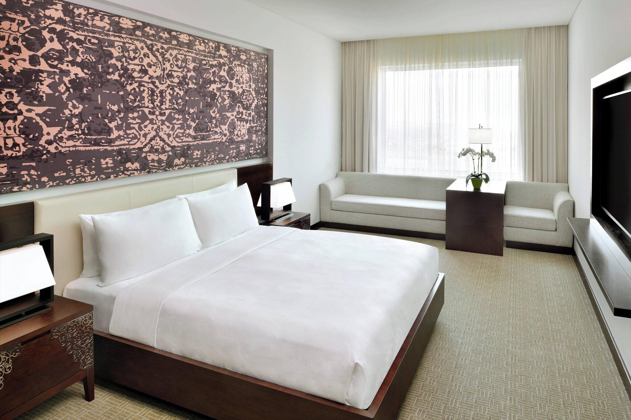 Double Deluxe King Bed