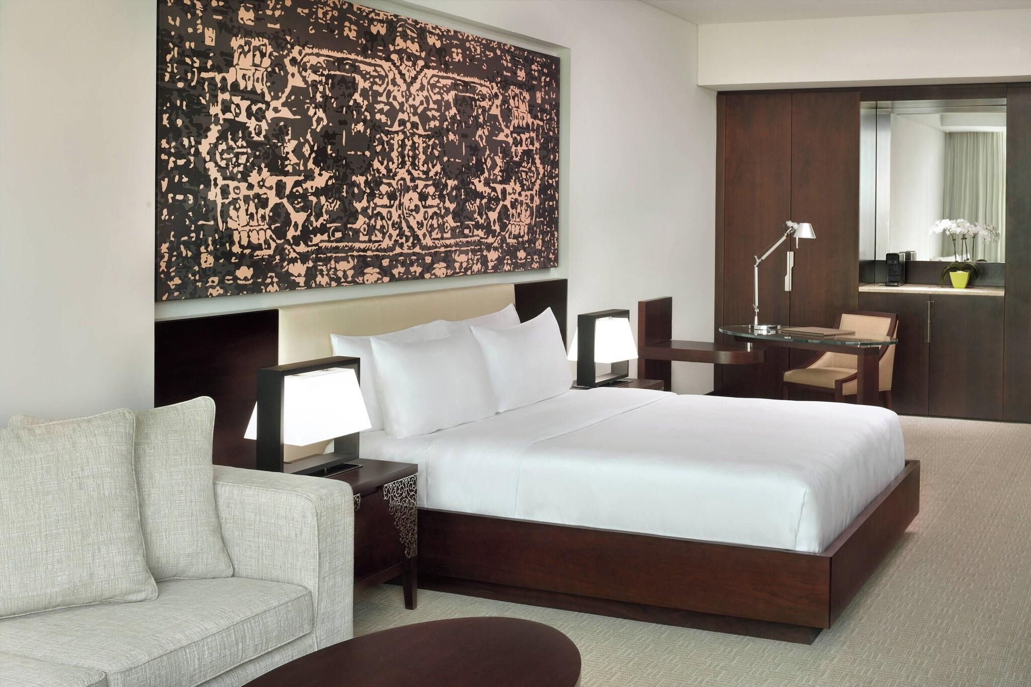 Junior Suite King Size Bed