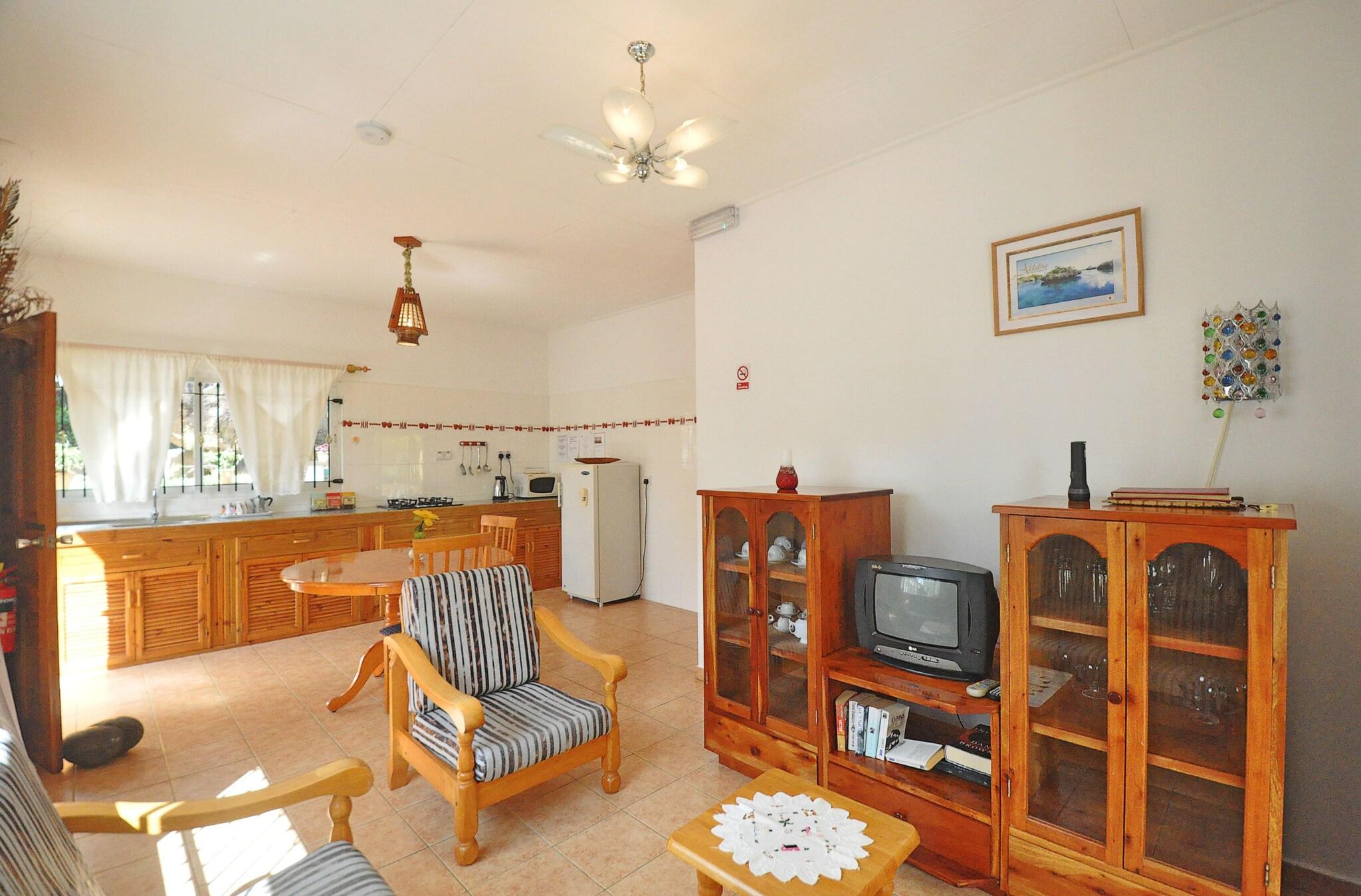 Apartment King Bed One Bedroom 