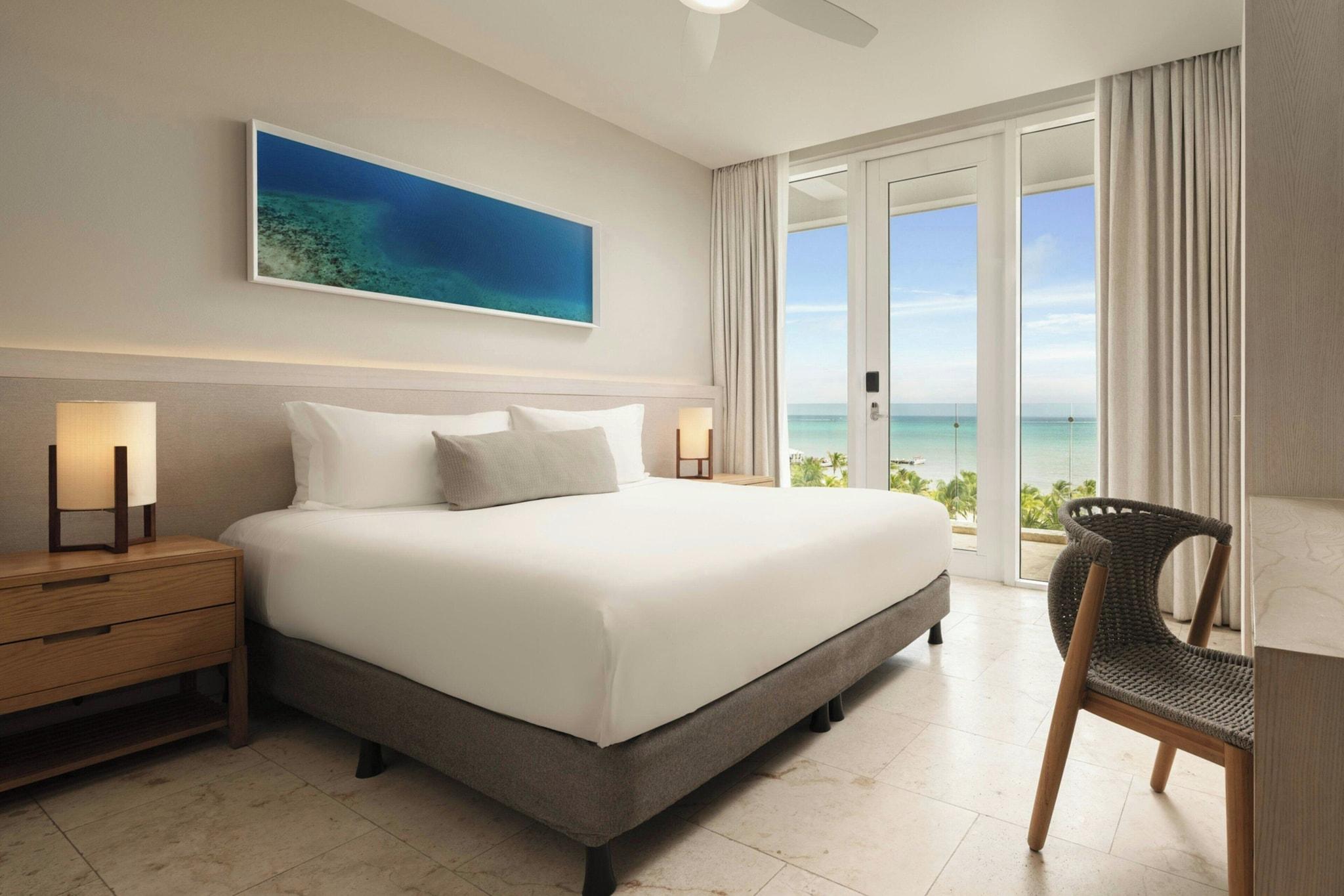Studio Ocean View King Bed