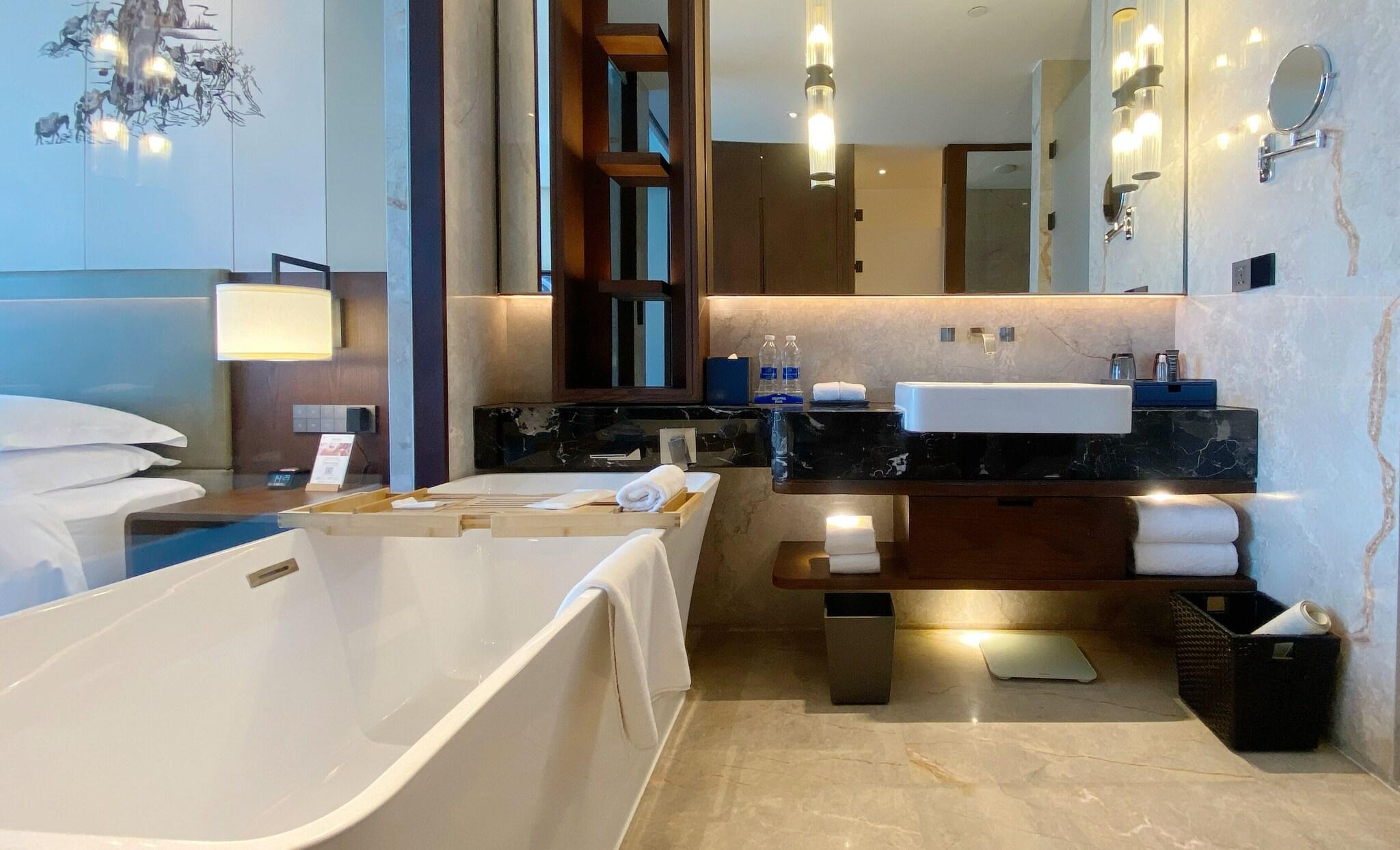 Double Club City View