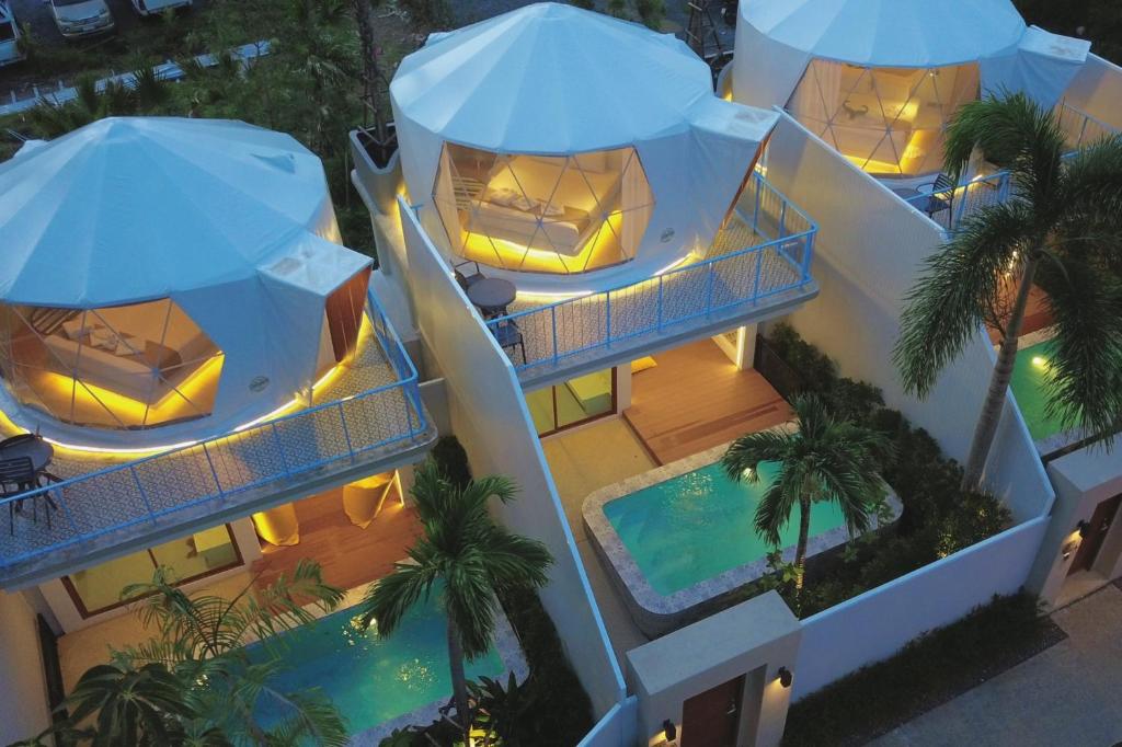 Villa with Private Pool