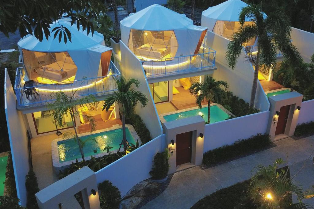 Villa with Private Pool