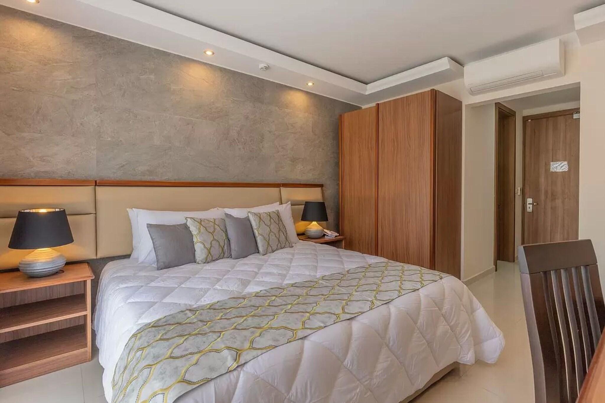 Double King Size Bed