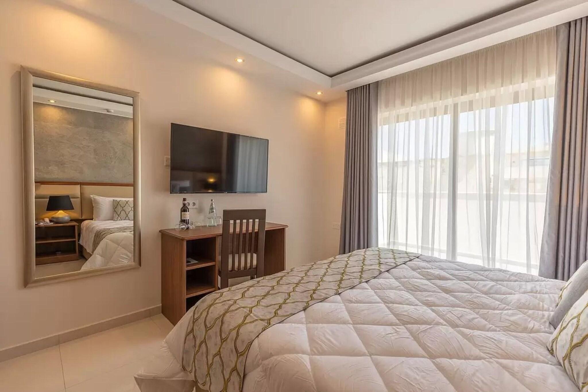 Double King Size Bed