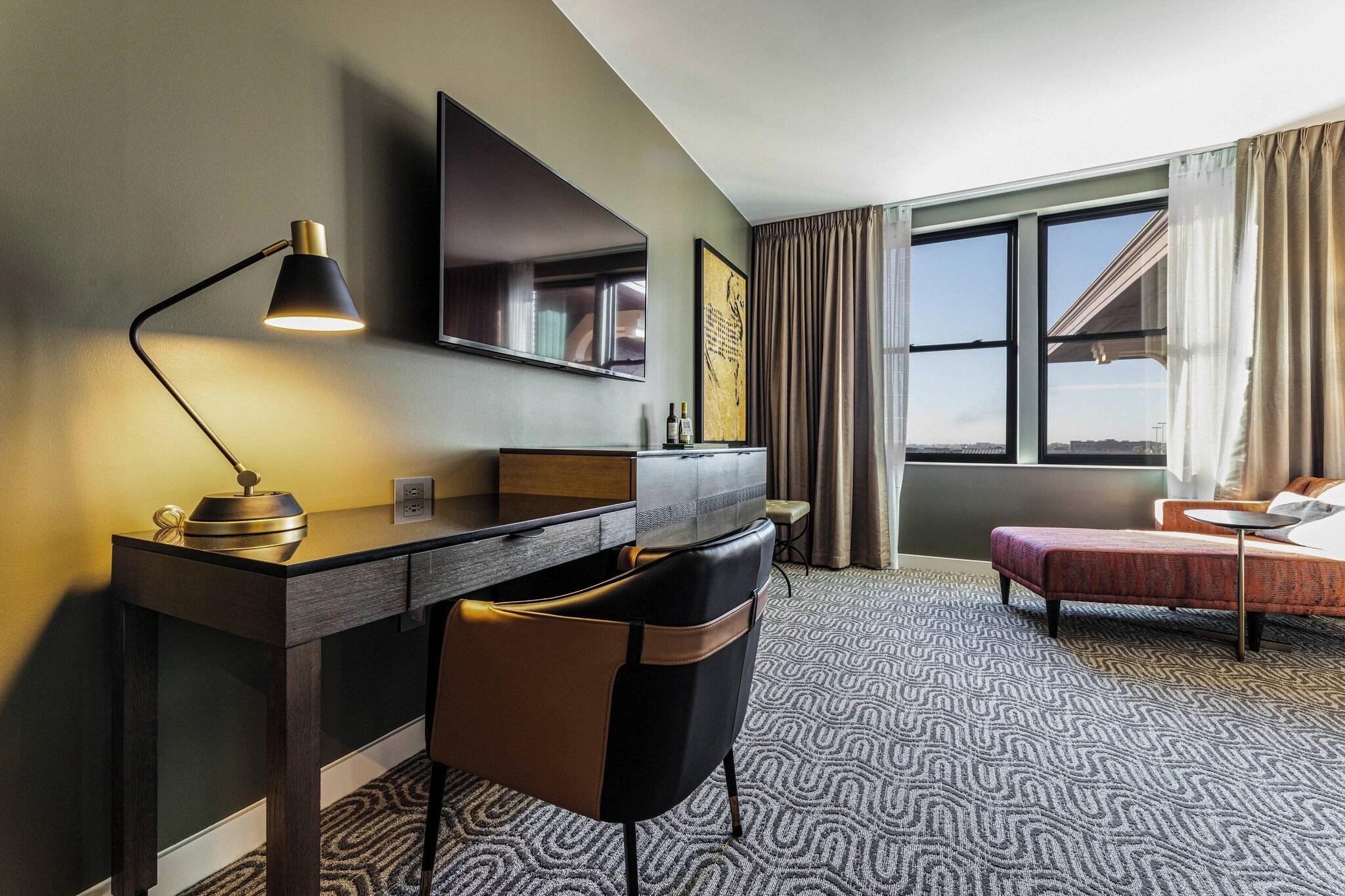 Double Executive King Bed