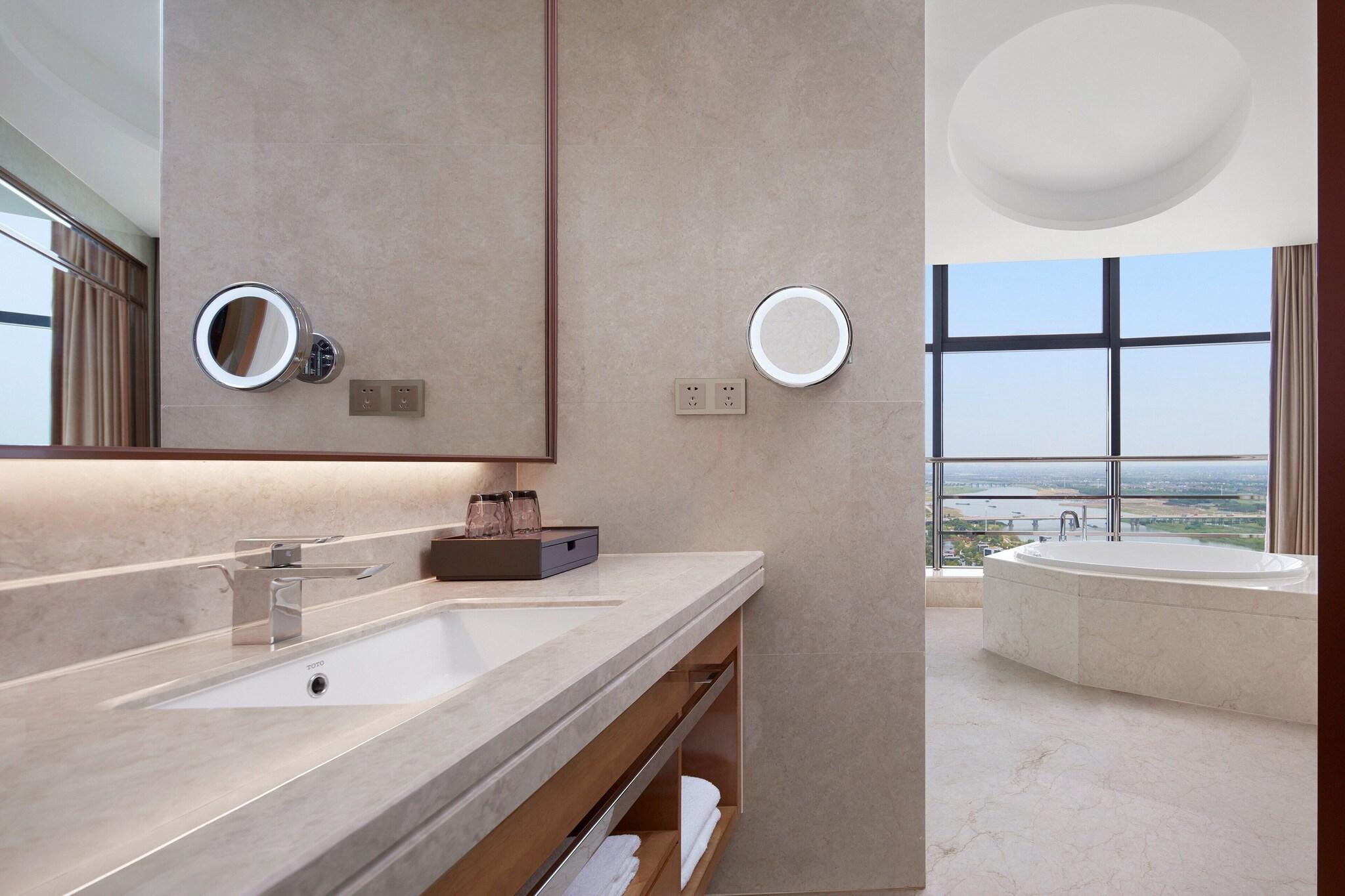 Double Executive 2 Double Beds