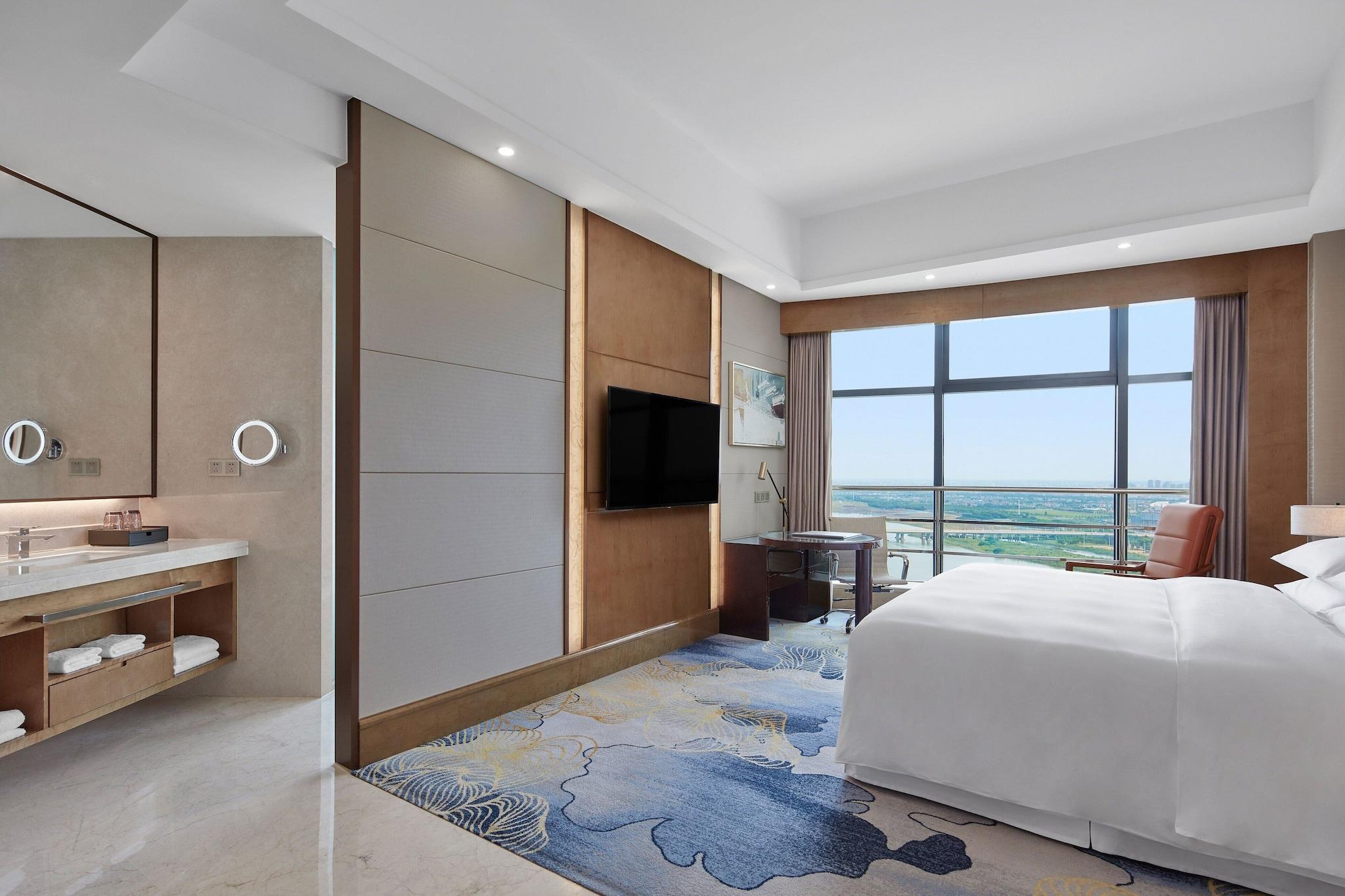 Double King Size Bed