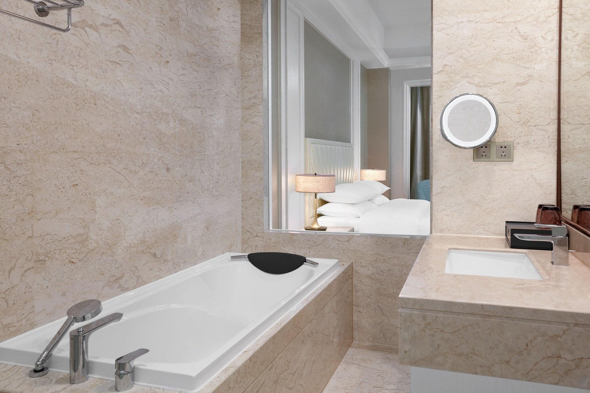 Double King Size Bed