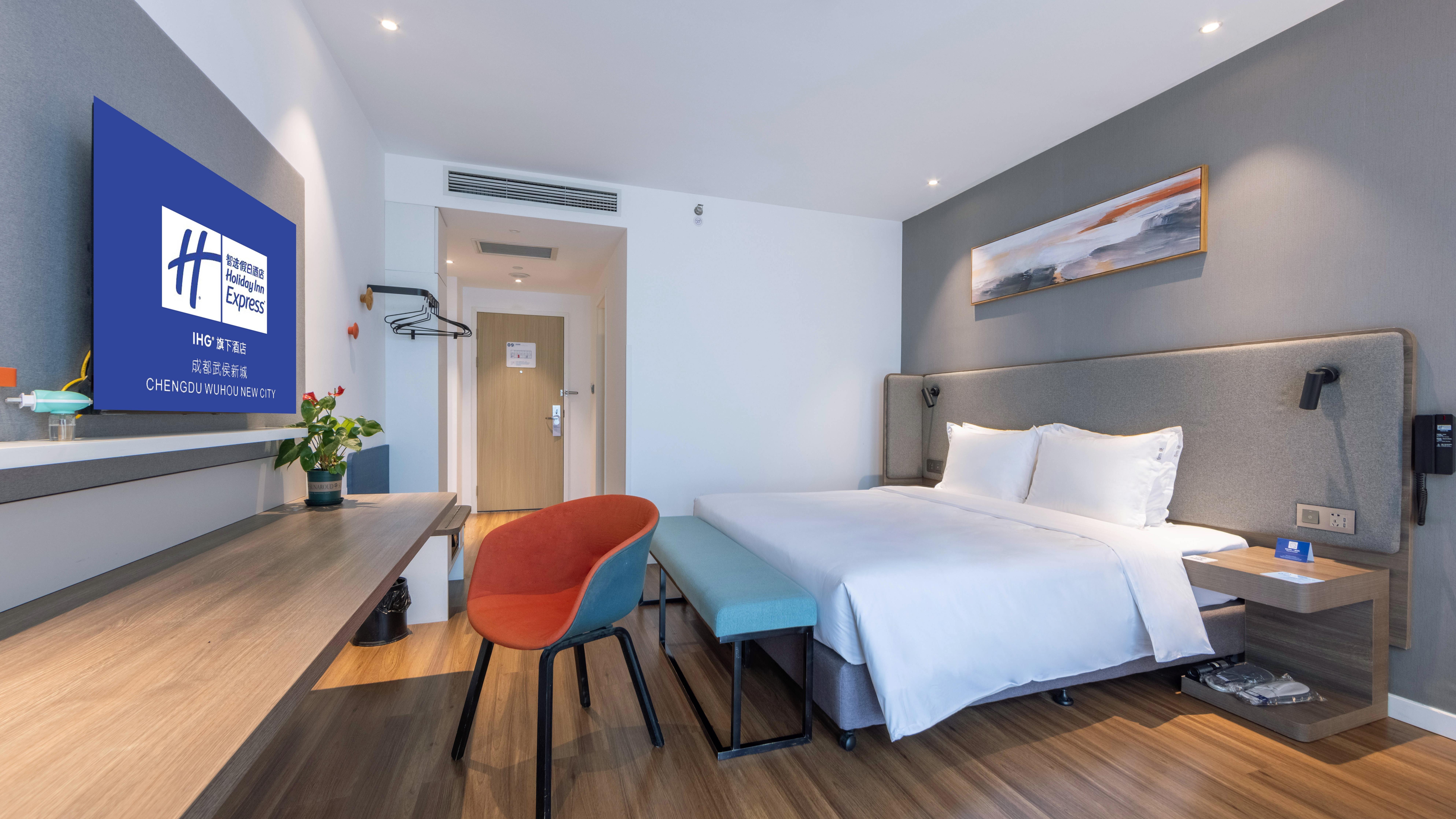 Double King Size Bed