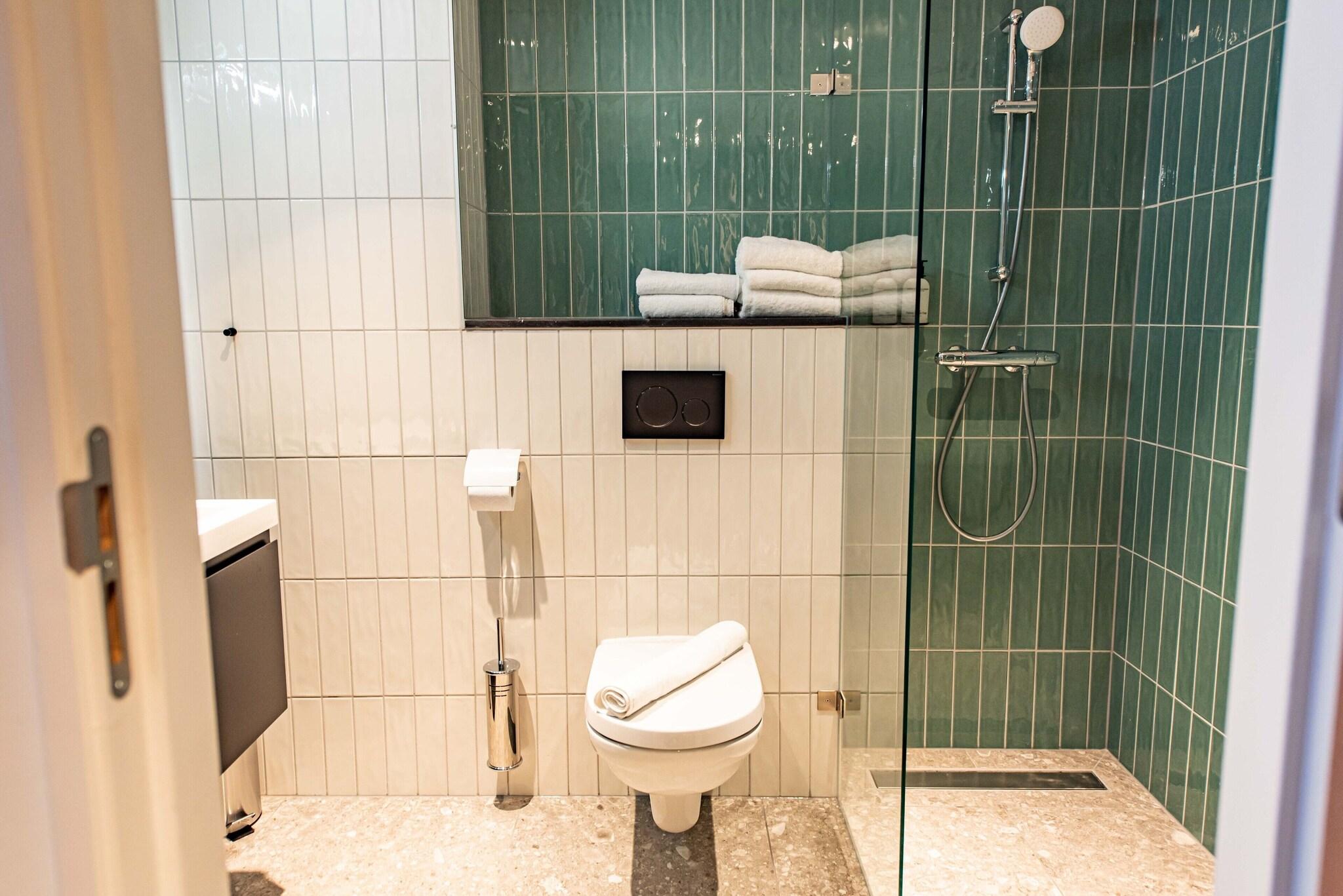 Double or Twin Superior