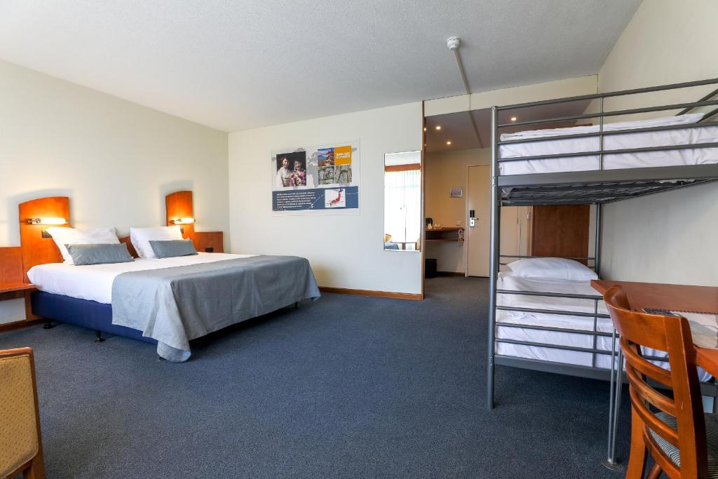 Family Room Standard