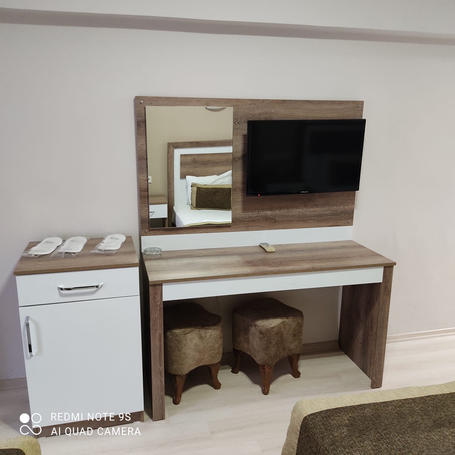 Twin One Bedroom One Bathroom