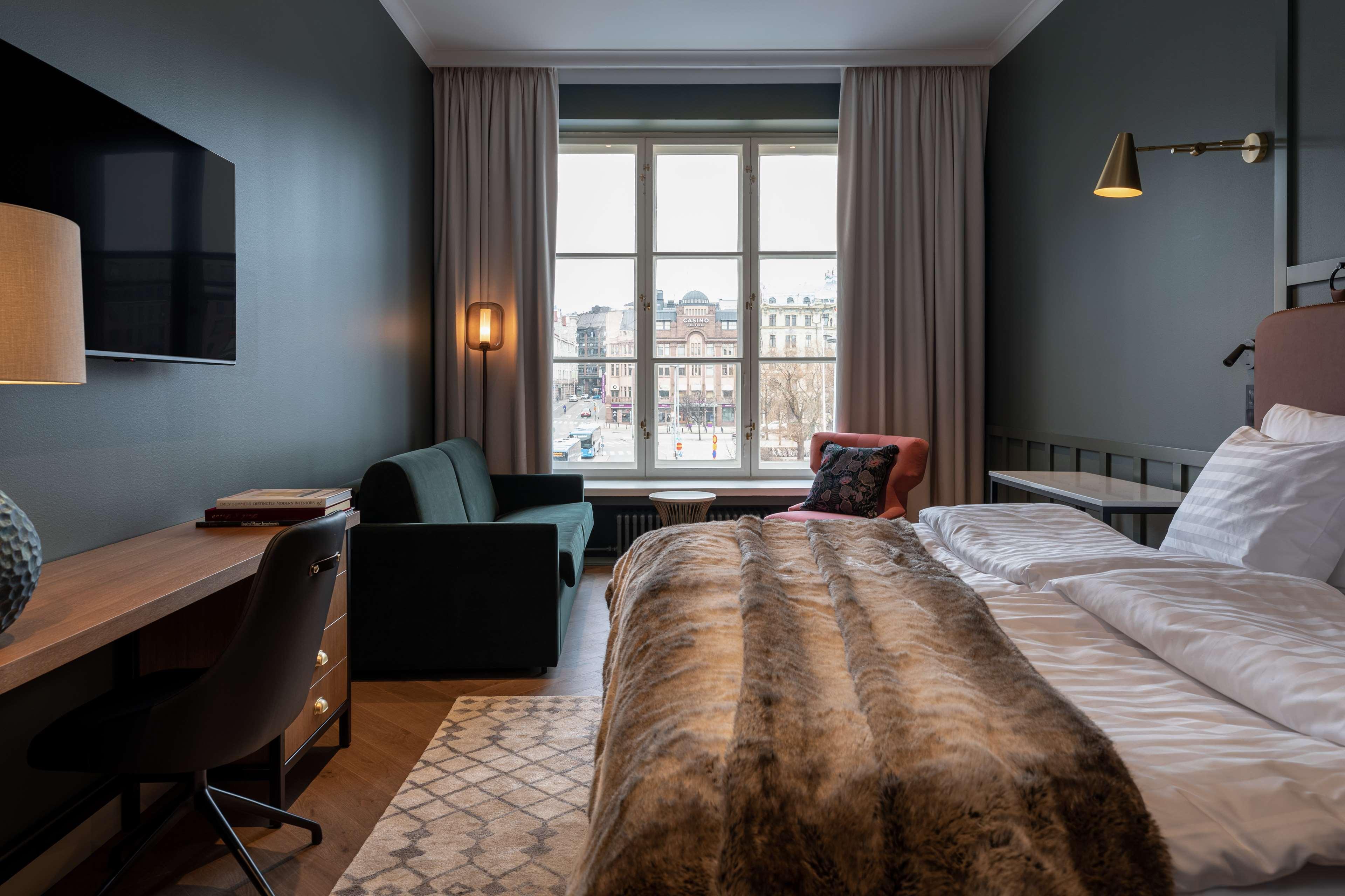 Family Room Superior