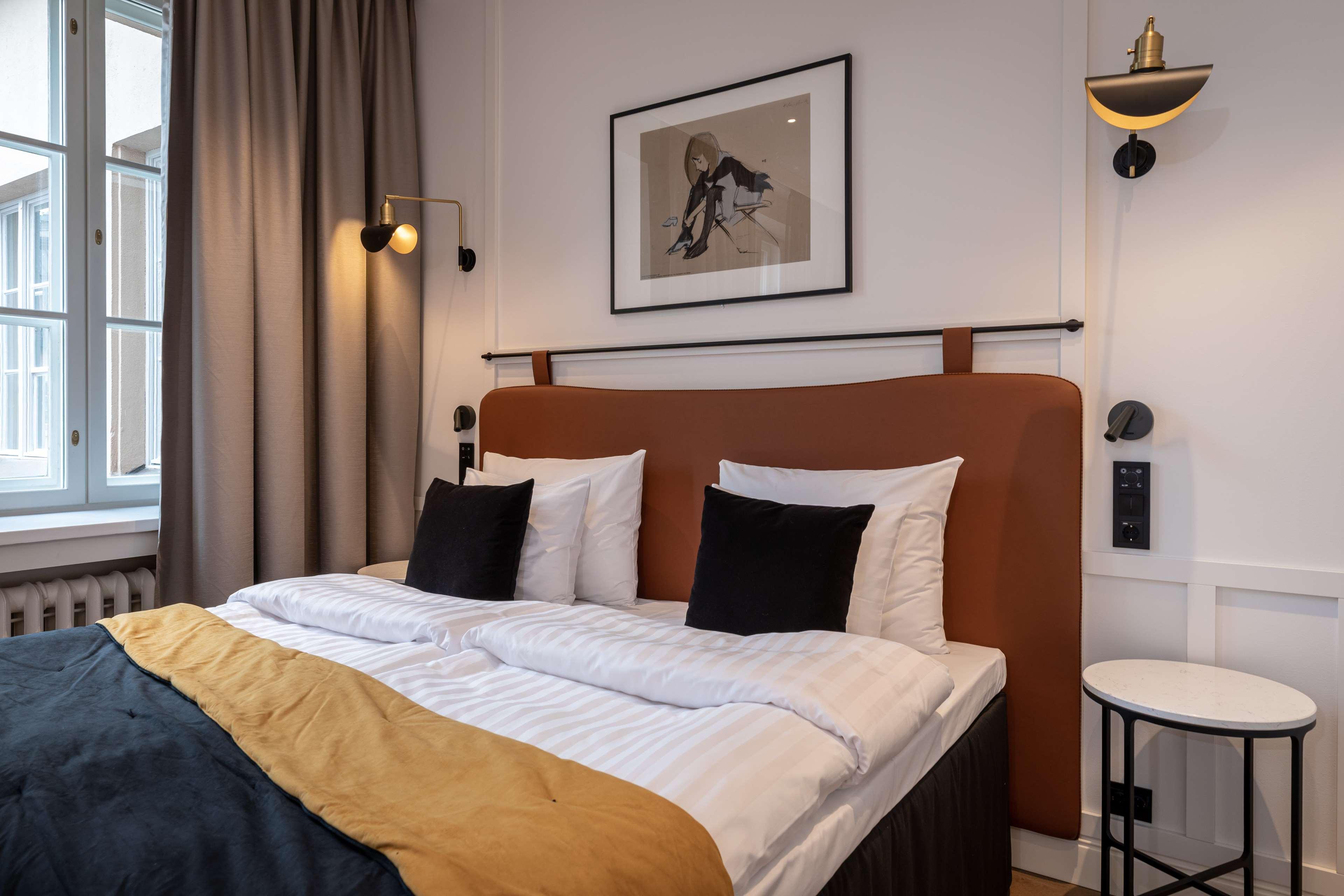 Family Room Superior