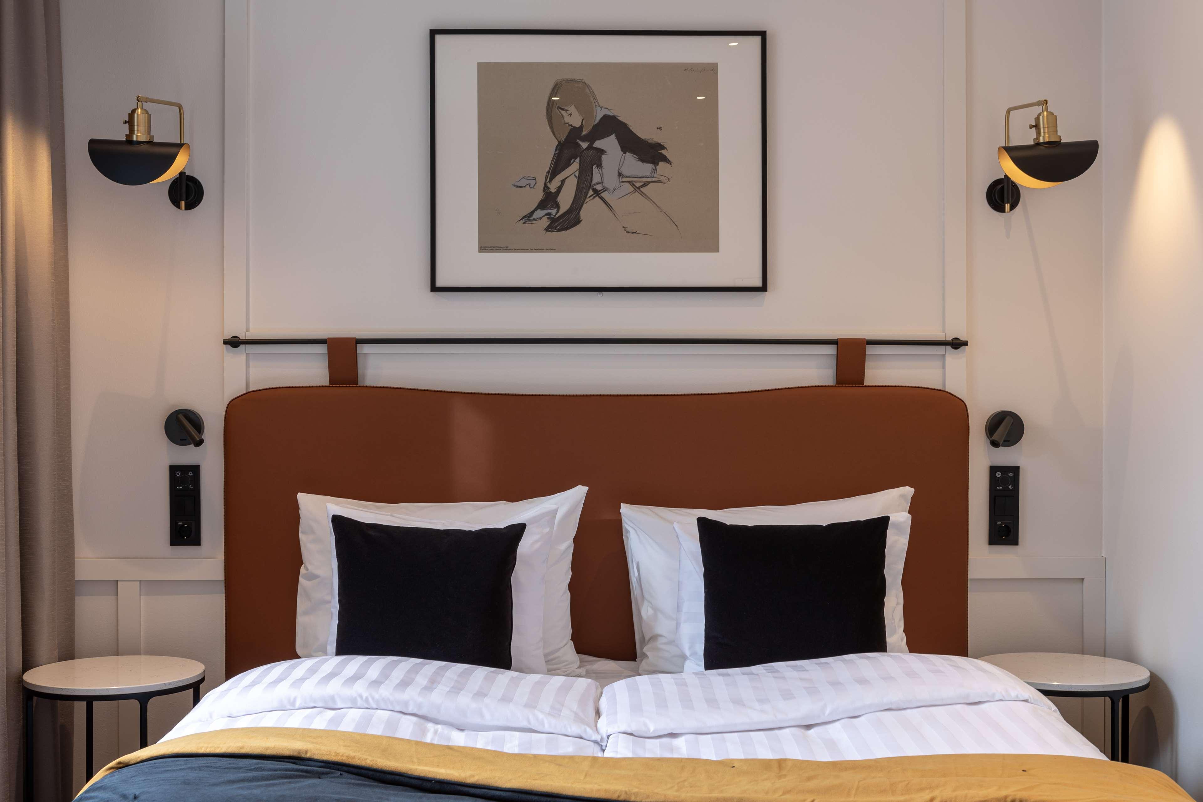 Double Superior King Bed