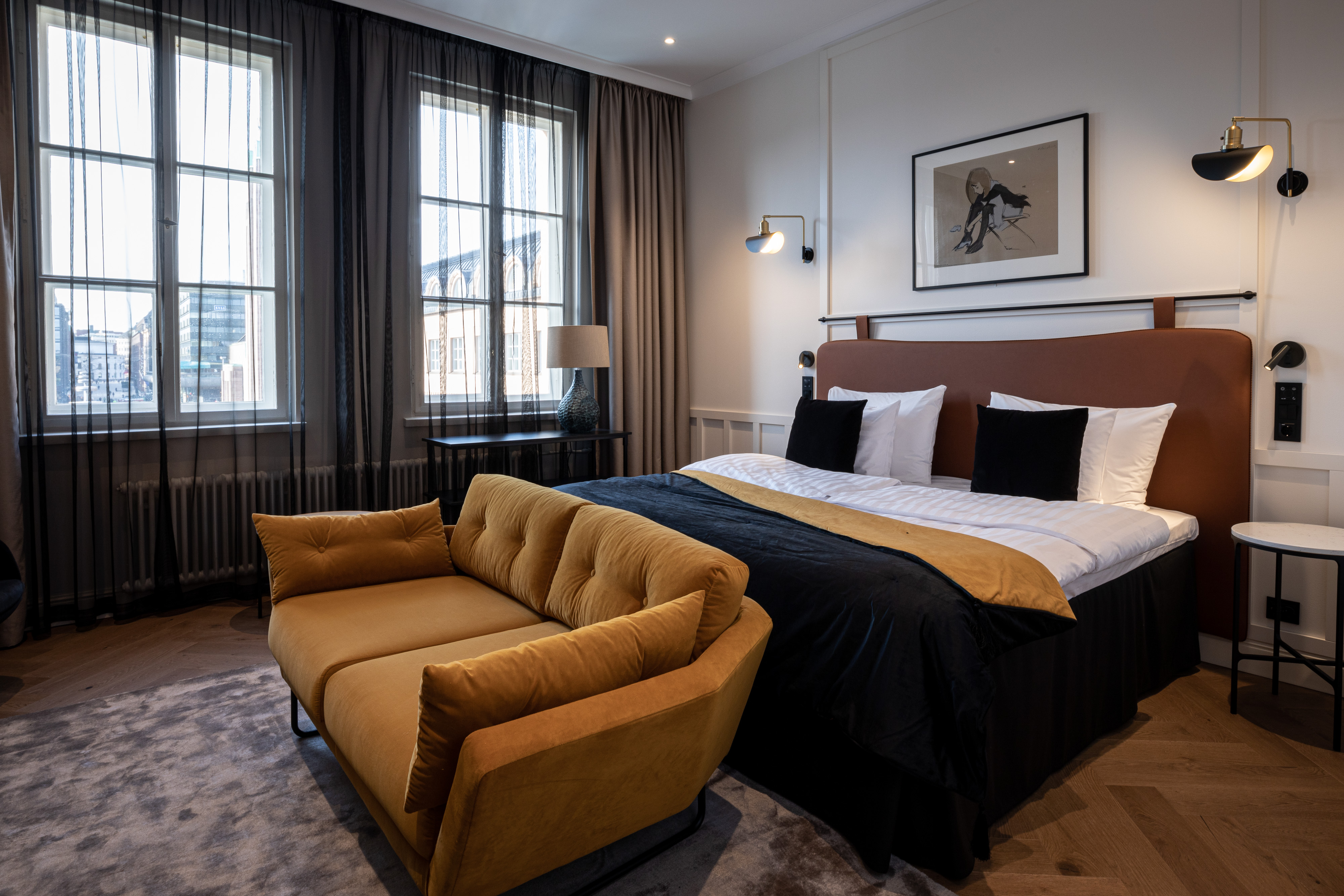 Double Single Superior King Bed