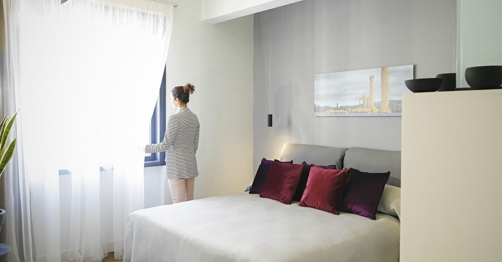 Double Deluxe King Bed