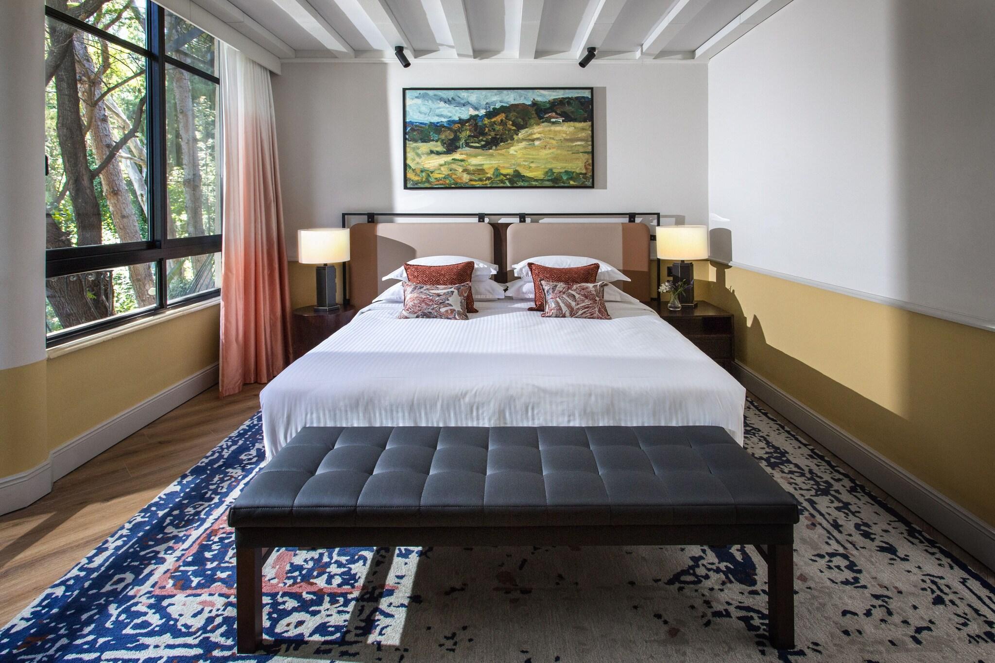 Double King Size Bed